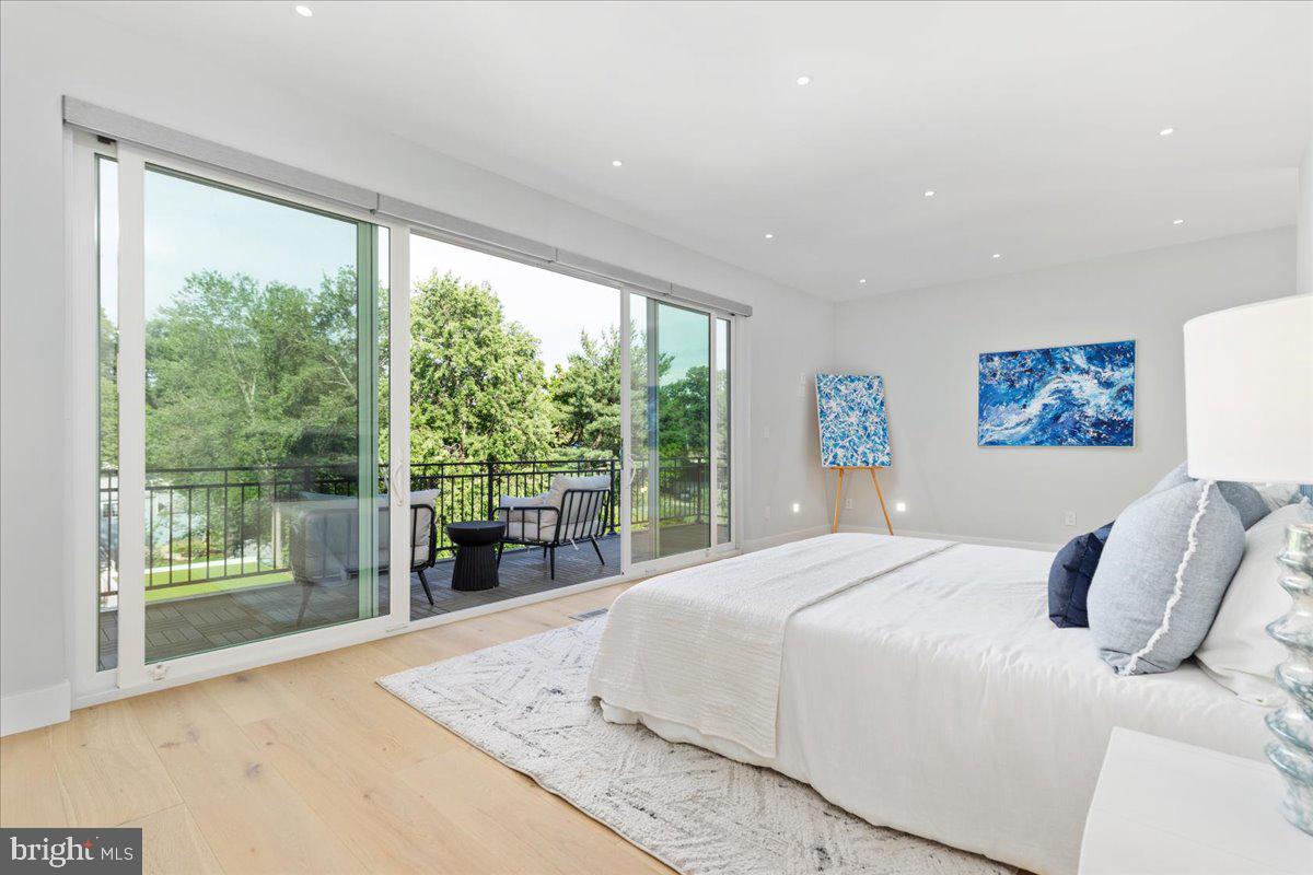 EDGELEA - Residential