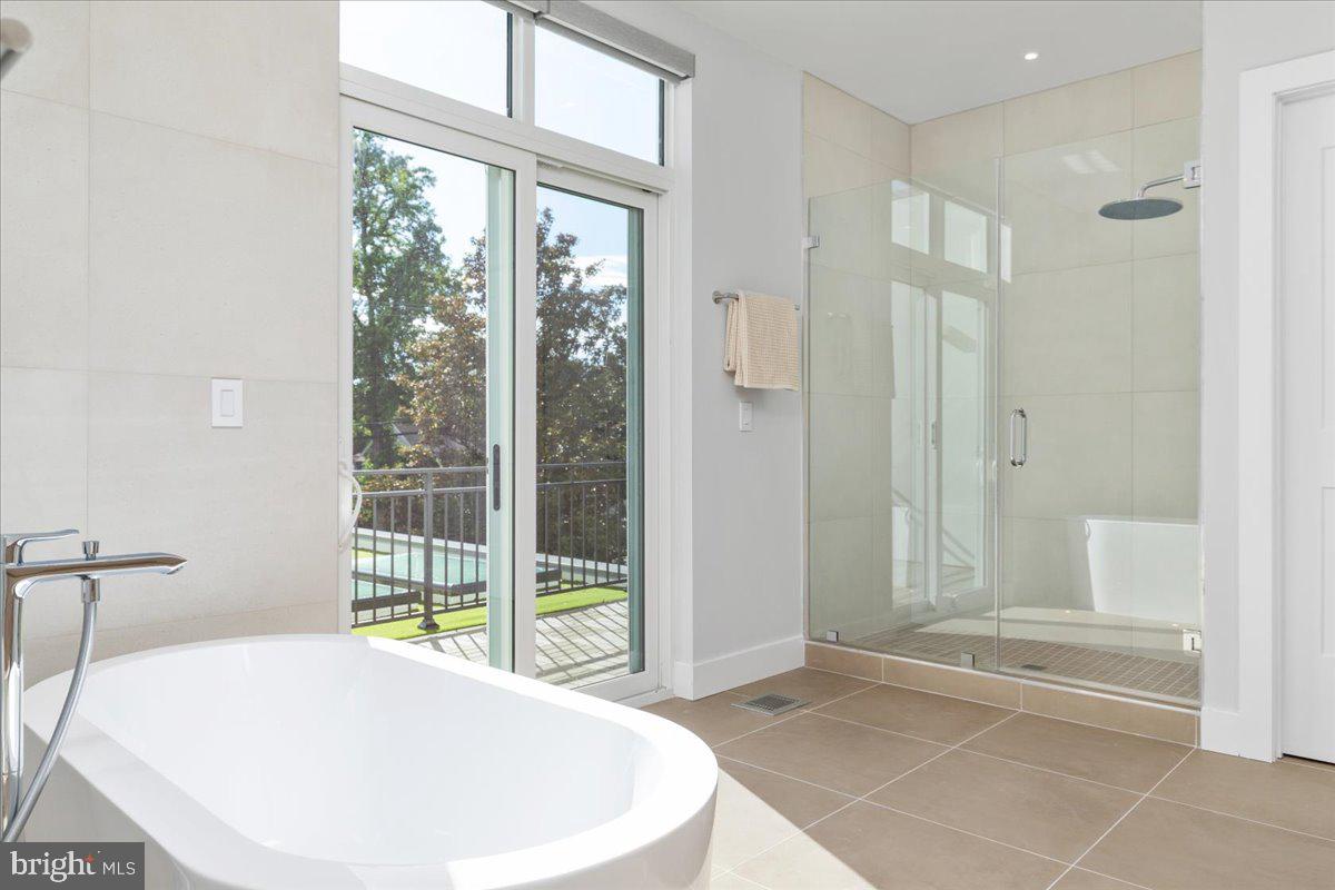 EDGELEA - Residential