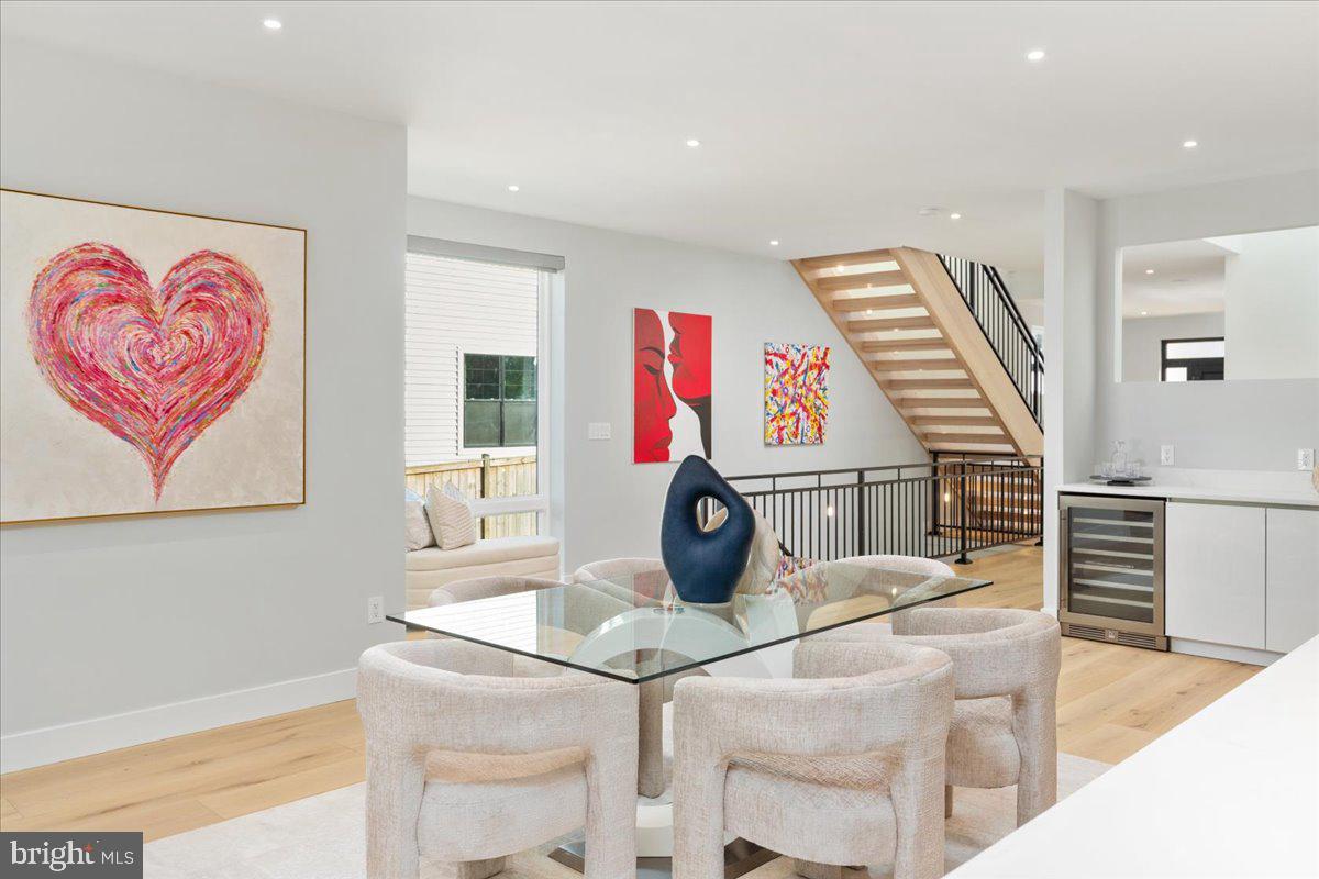 EDGELEA - Residential