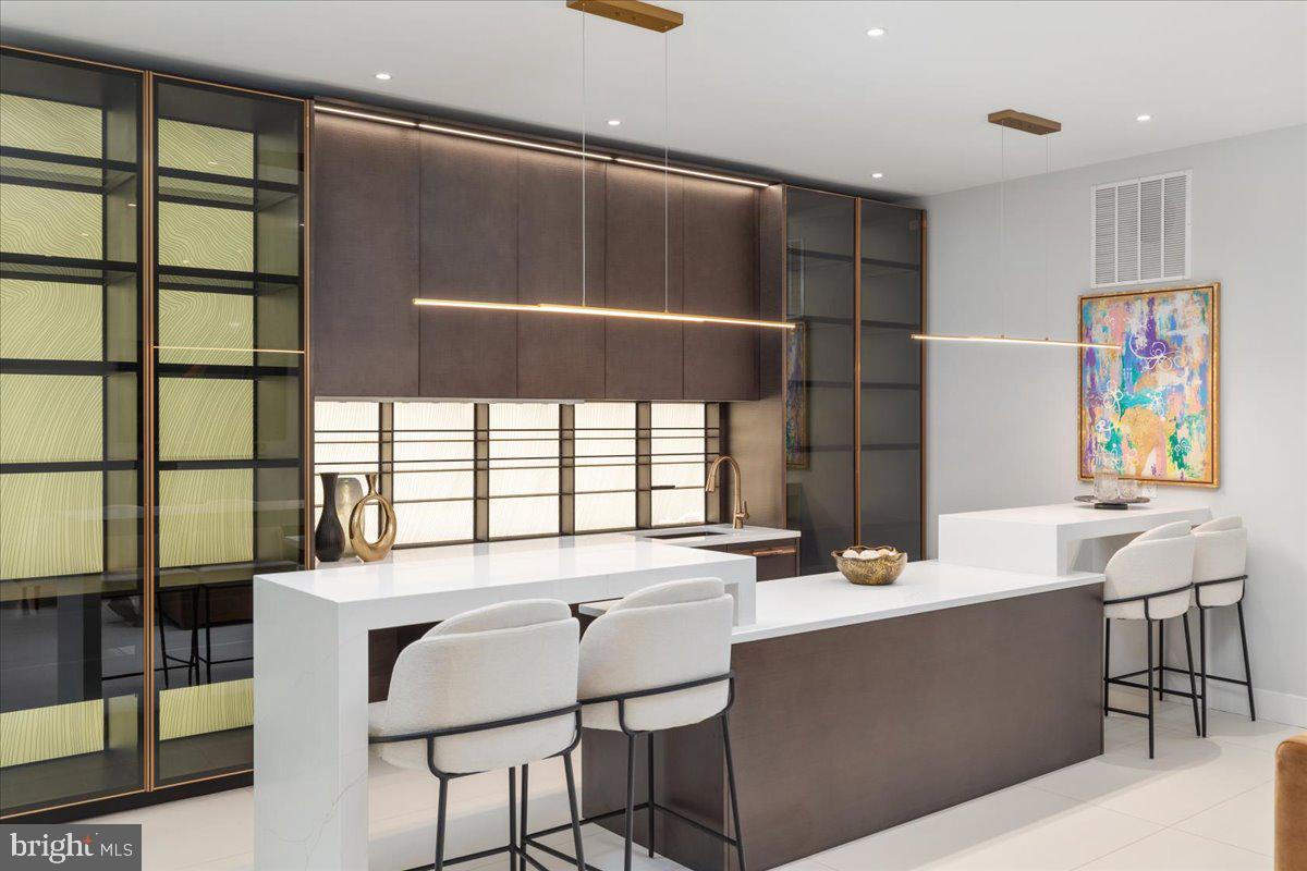 EDGELEA - Residential