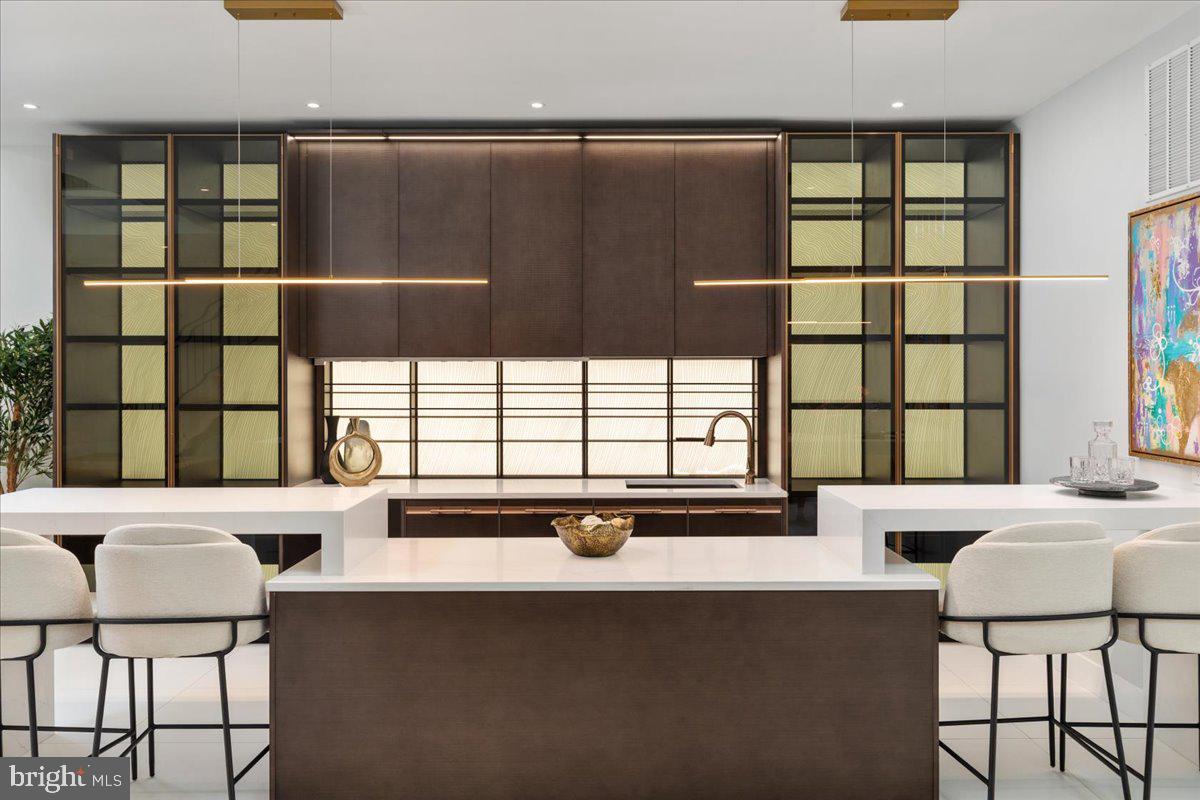 EDGELEA - Residential