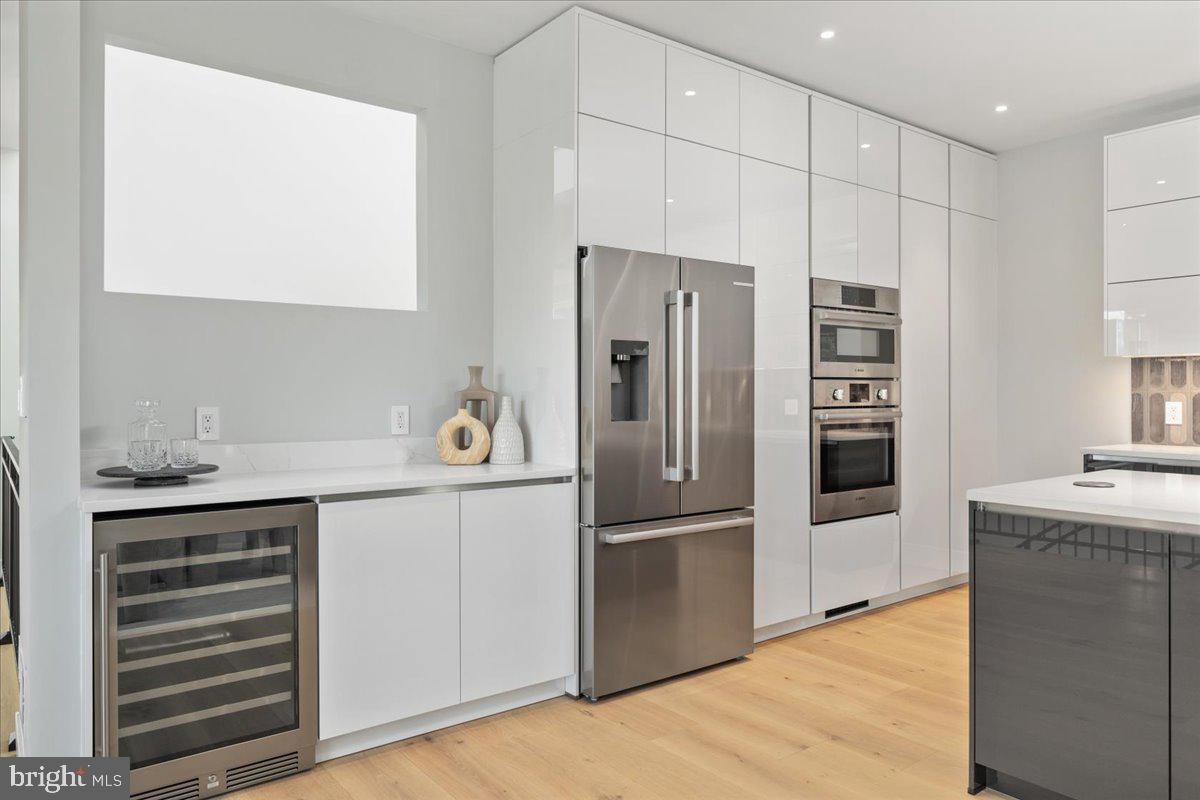 EDGELEA - Residential