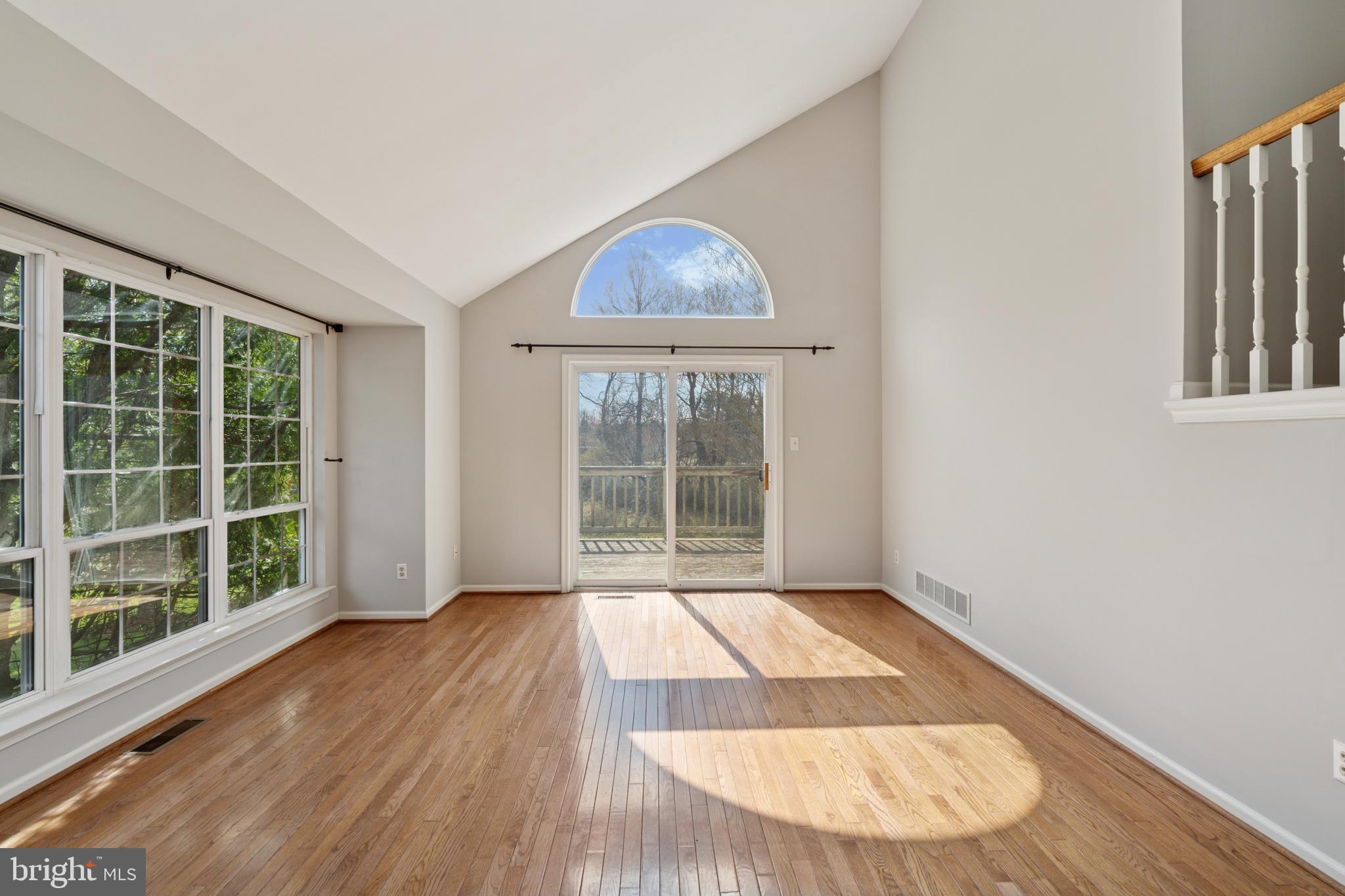 WILLOWDALE CROSSIN - Residential Lease
