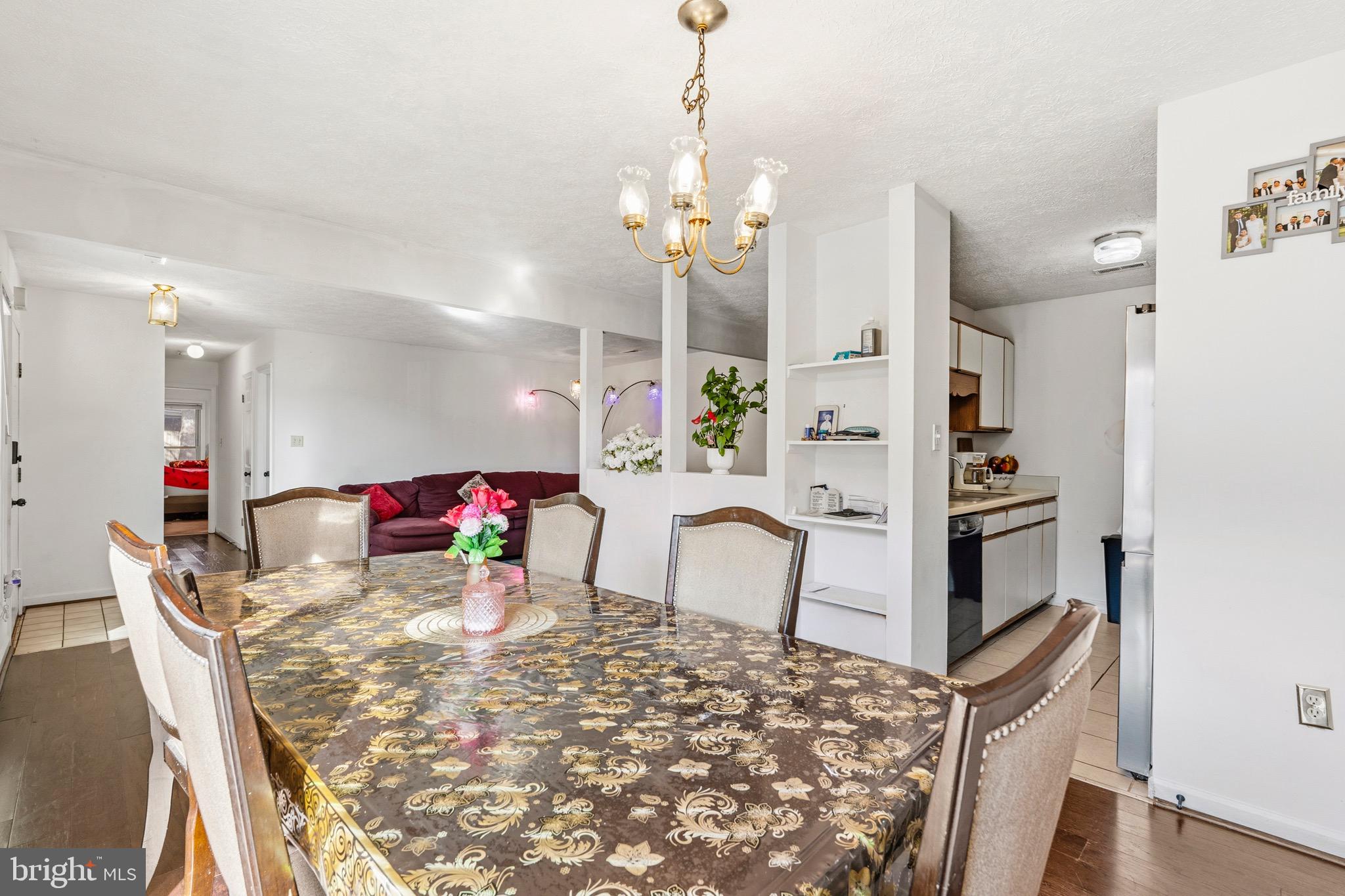 LAFAYETTE RIDGE - Residential