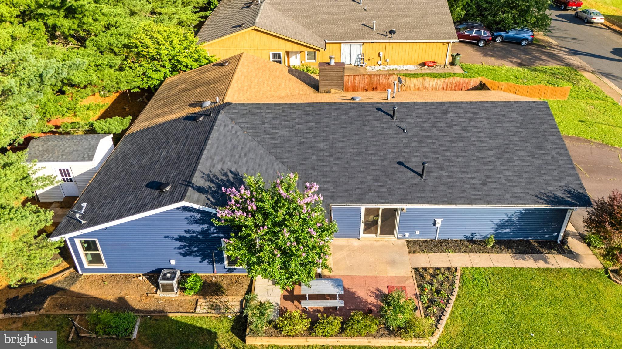 LAFAYETTE RIDGE - Residential