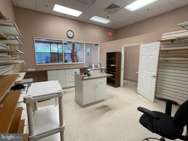AQUIA PARK - Commercial Lease