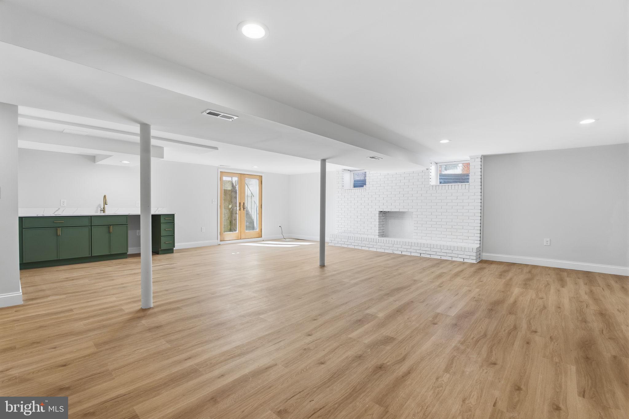NOTTINGHAM - Residential