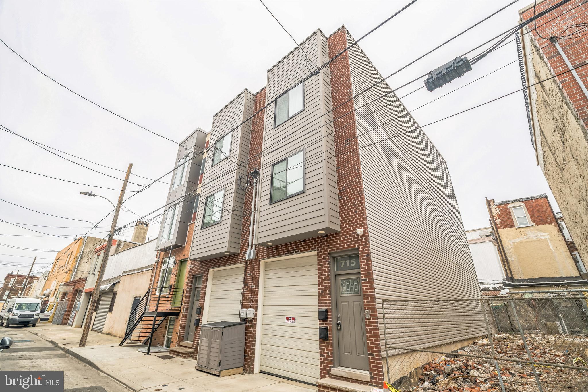 LOWER MOYAMENSING - Residential Lease