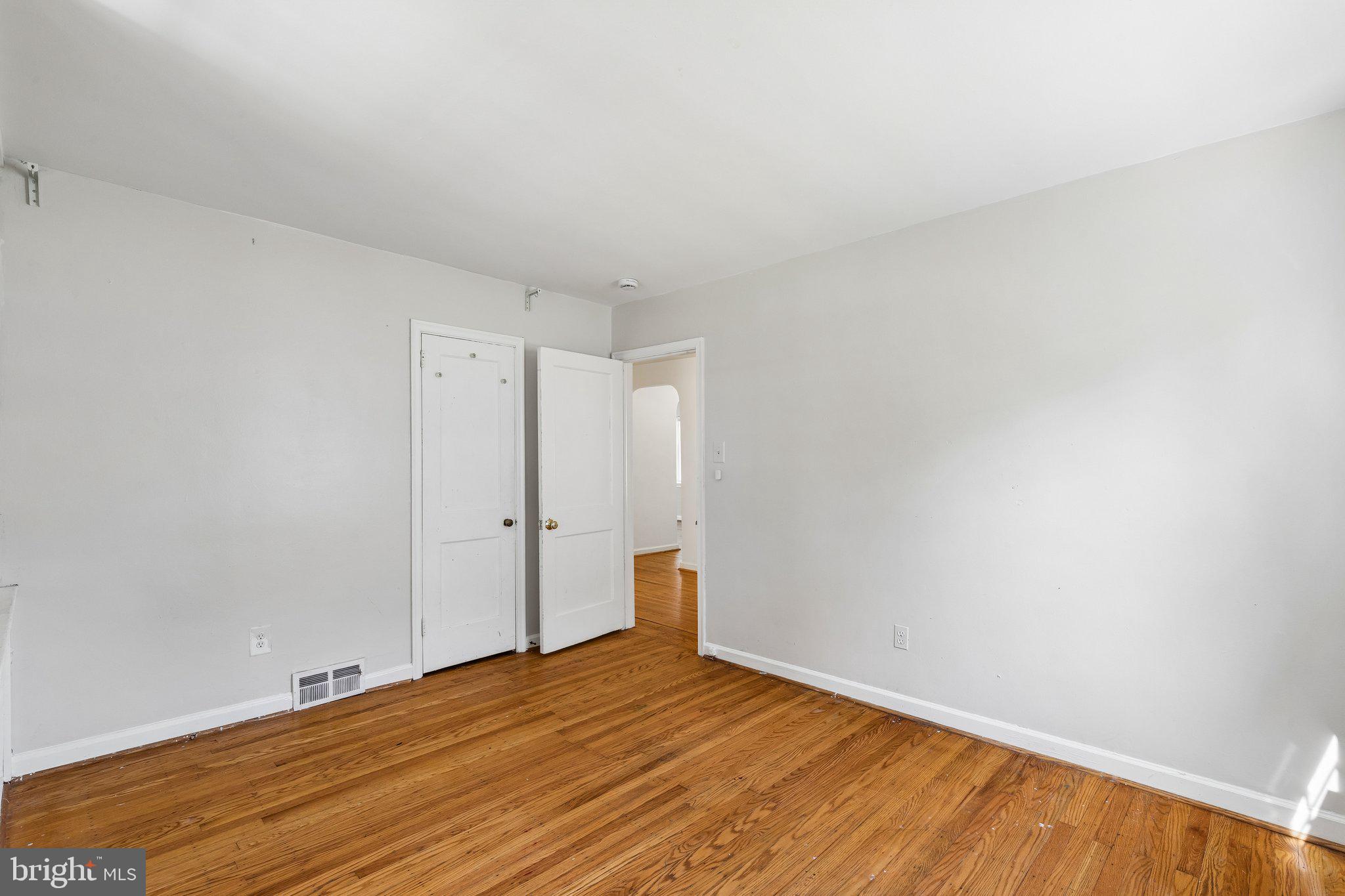 ELKINS PARK - Residential