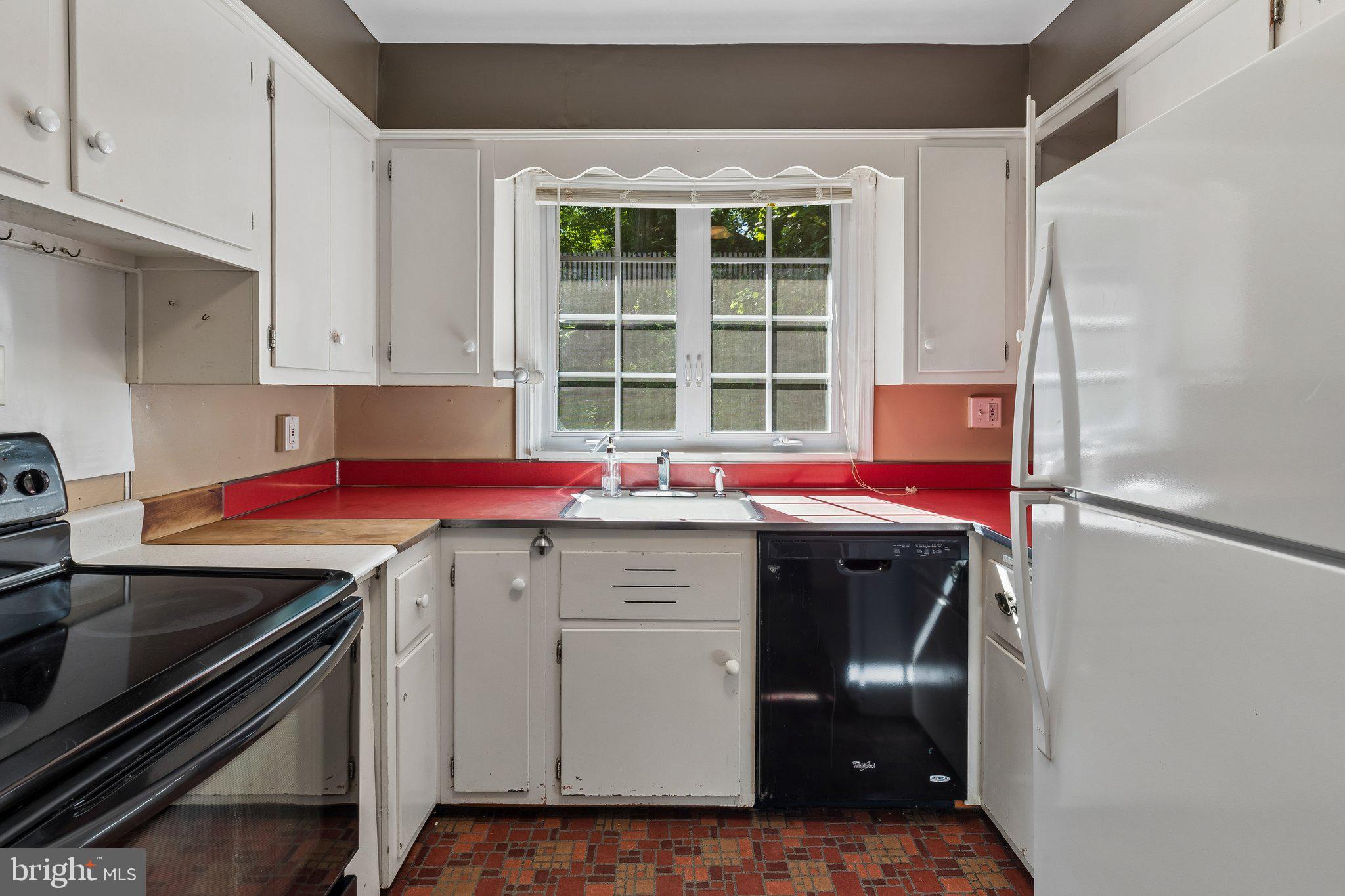 ELKINS PARK - Residential
