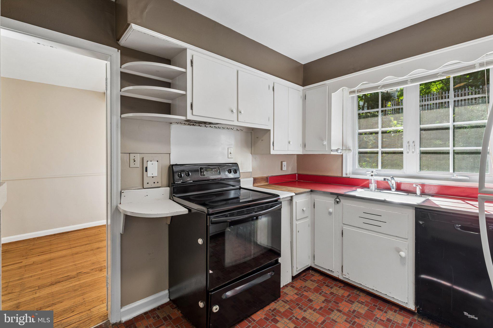ELKINS PARK - Residential