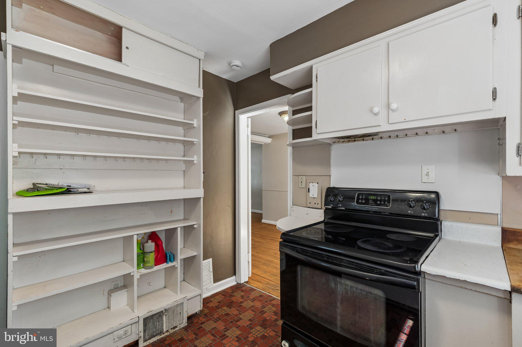 ELKINS PARK - Residential