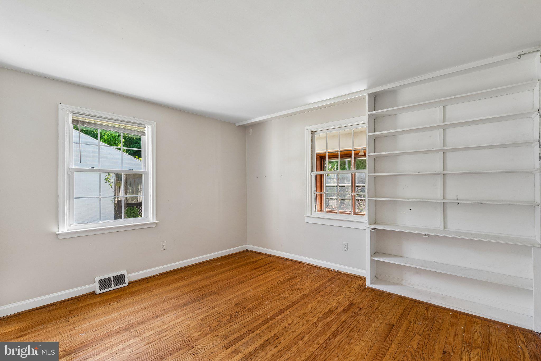 ELKINS PARK - Residential