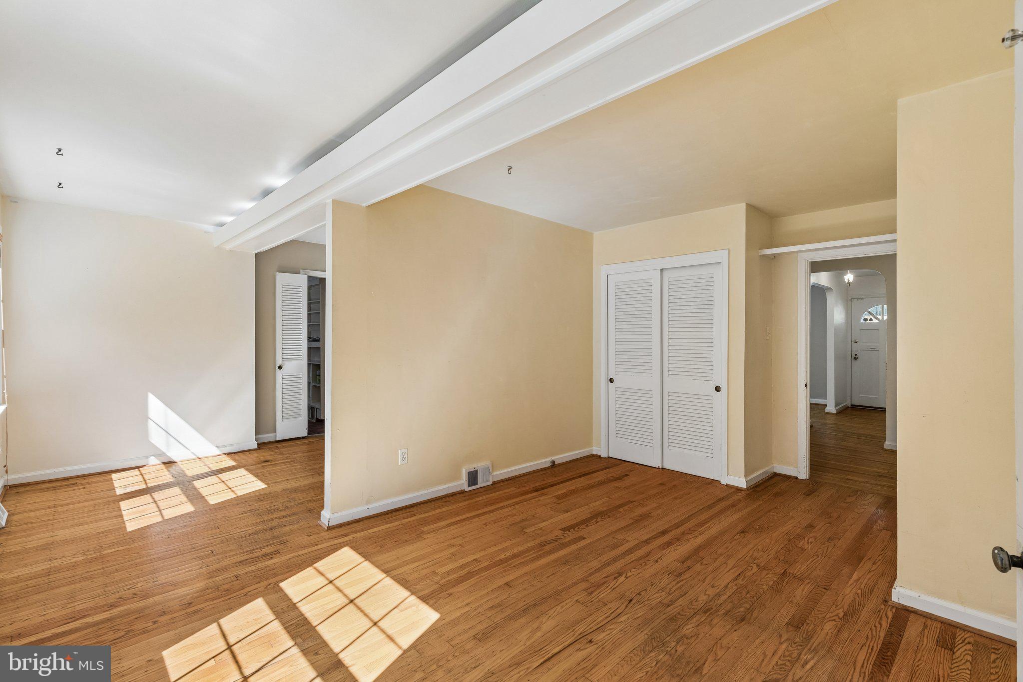 ELKINS PARK - Residential