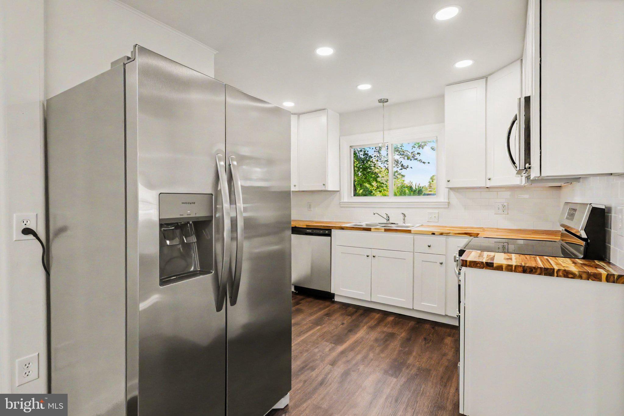MIDDLETOWN - Residential