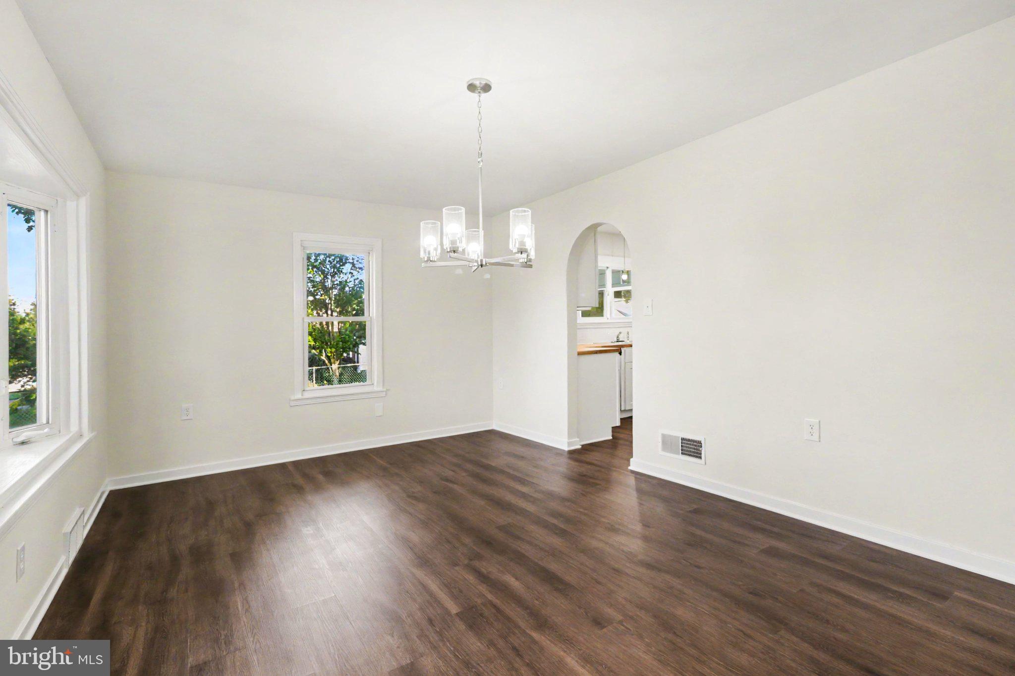 MIDDLETOWN - Residential