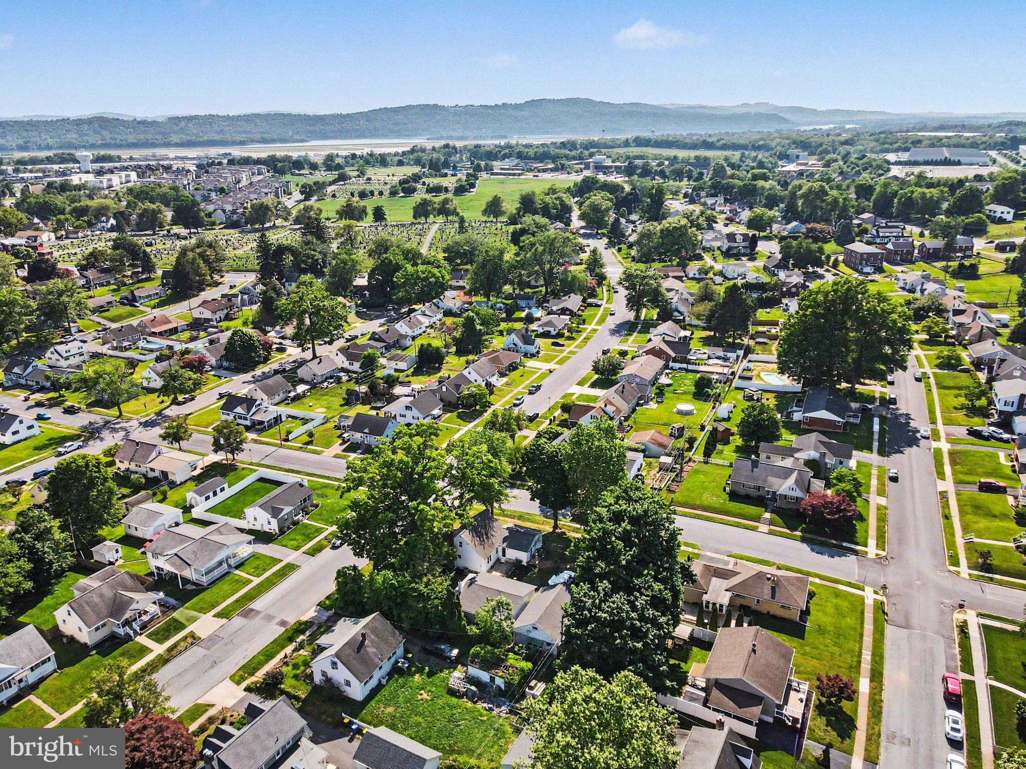 MIDDLETOWN - Residential