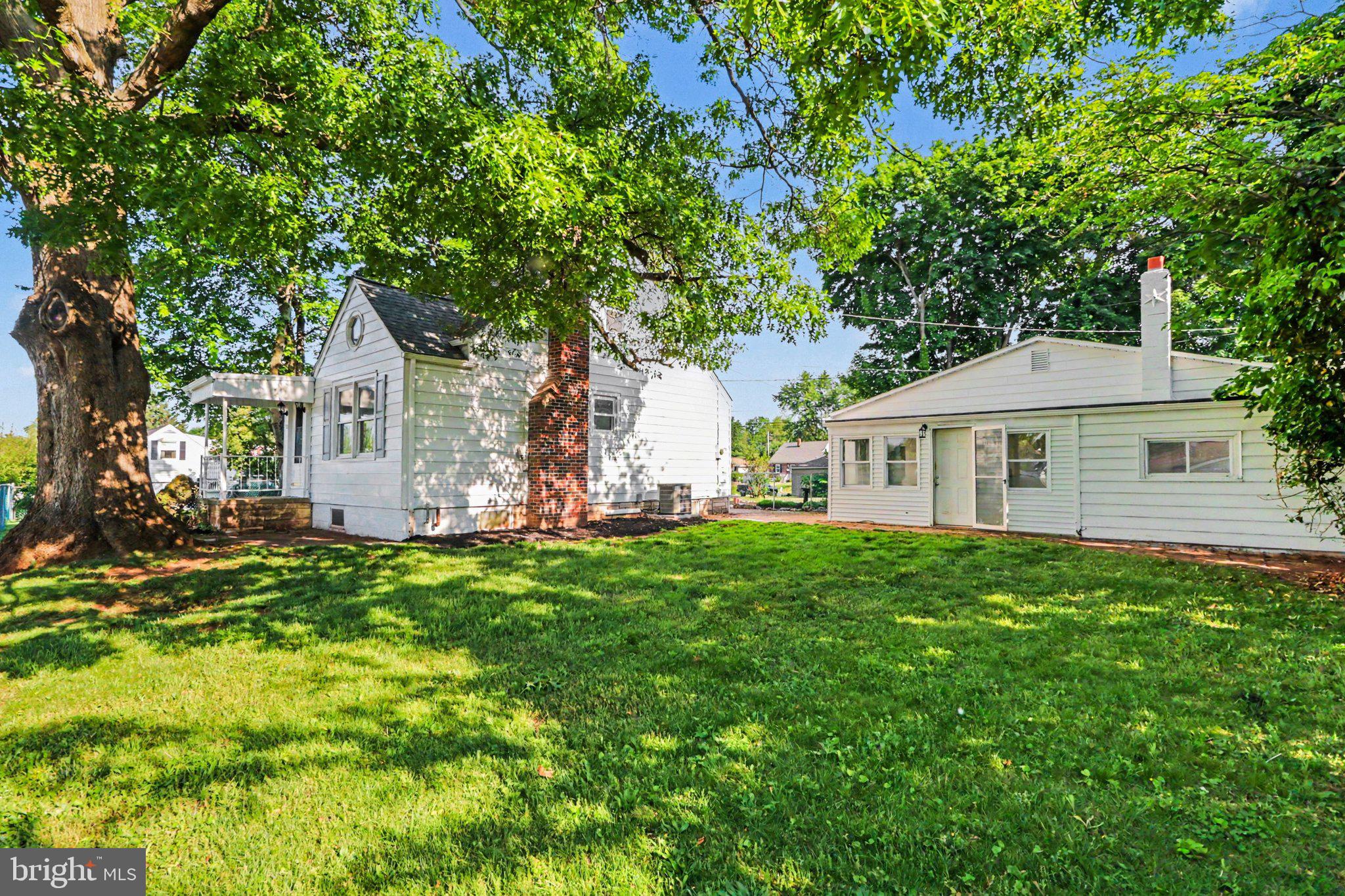 MIDDLETOWN - Residential