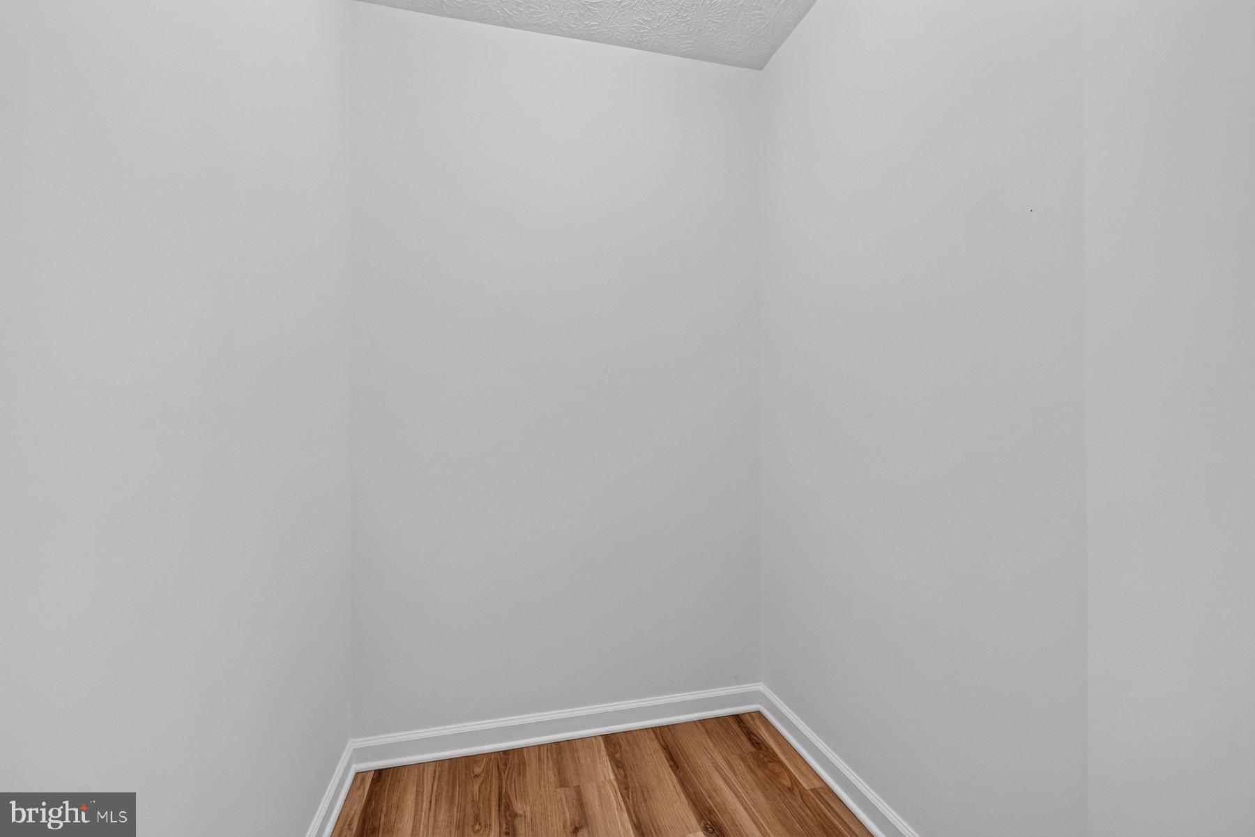 PINEY ORCHARD - Residential