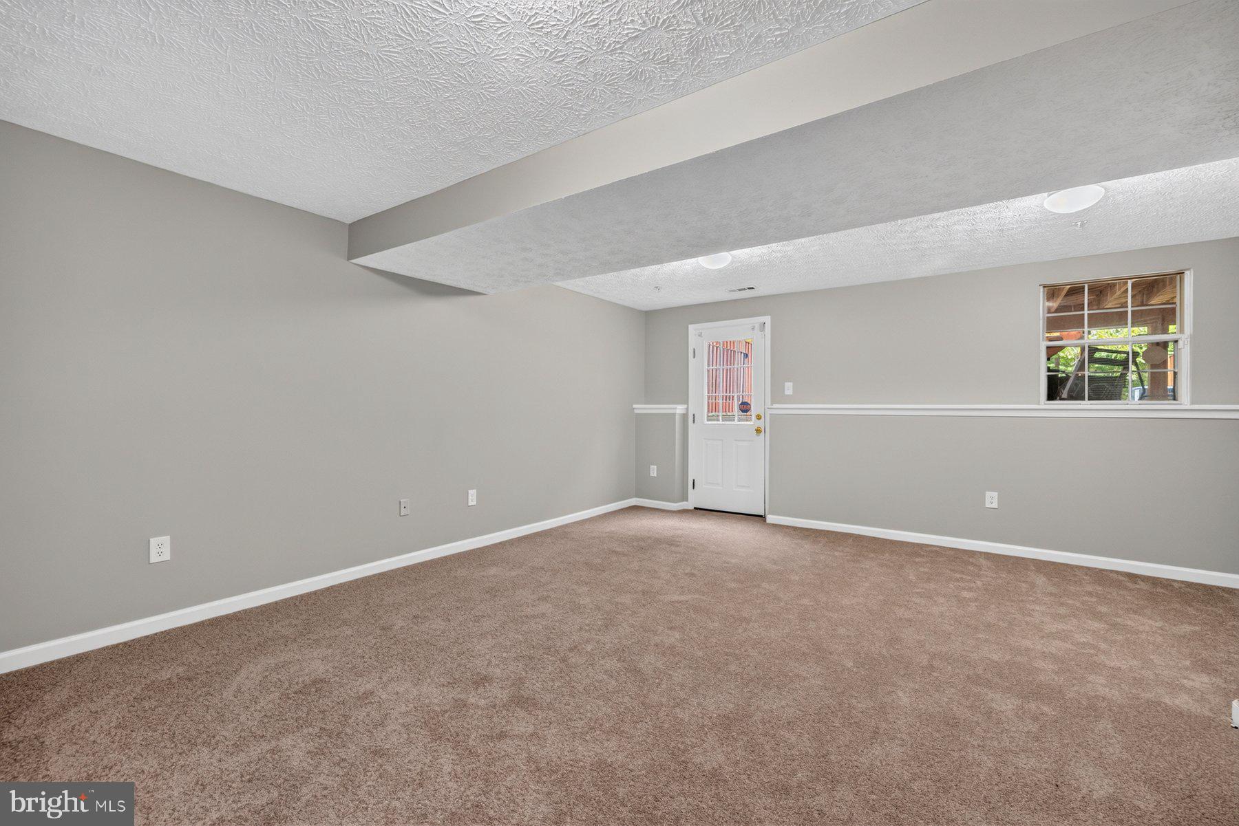 PINEY ORCHARD - Residential