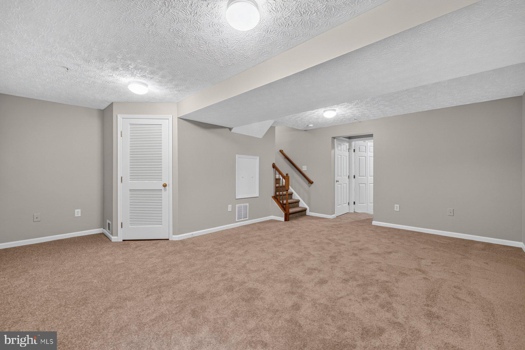 PINEY ORCHARD - Residential