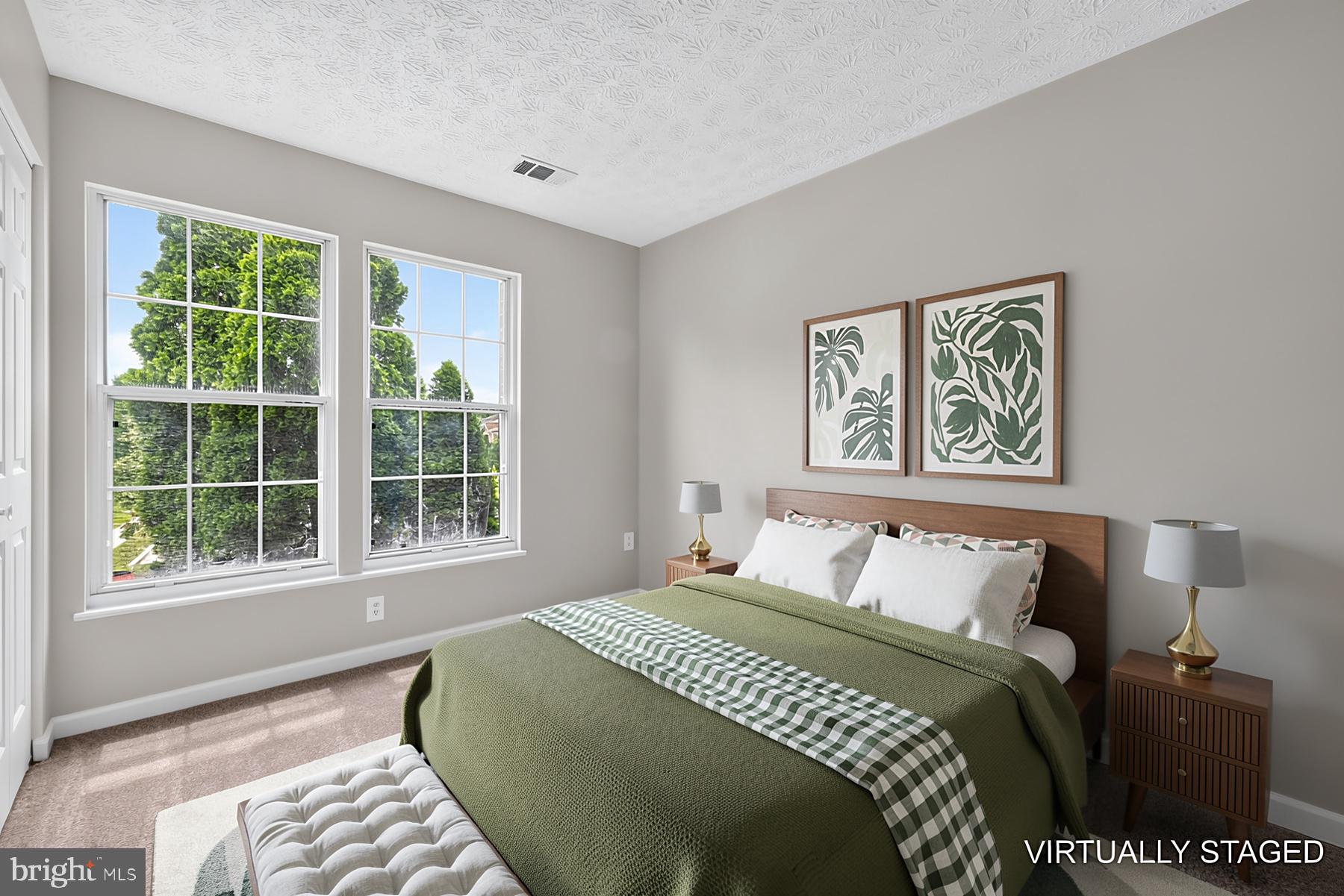 PINEY ORCHARD - Residential
