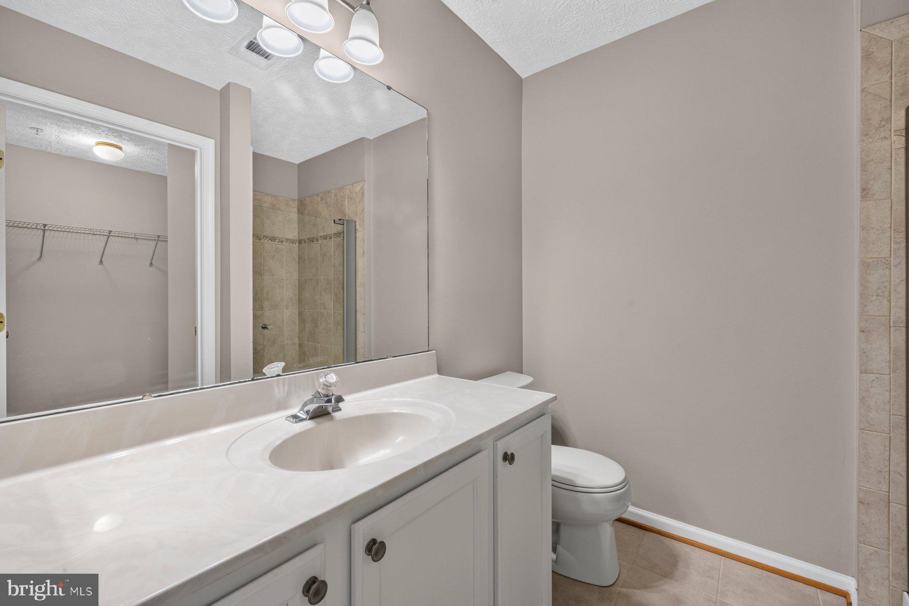 PINEY ORCHARD - Residential