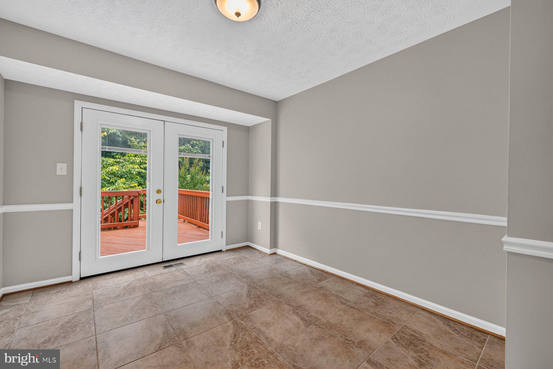 PINEY ORCHARD - Residential