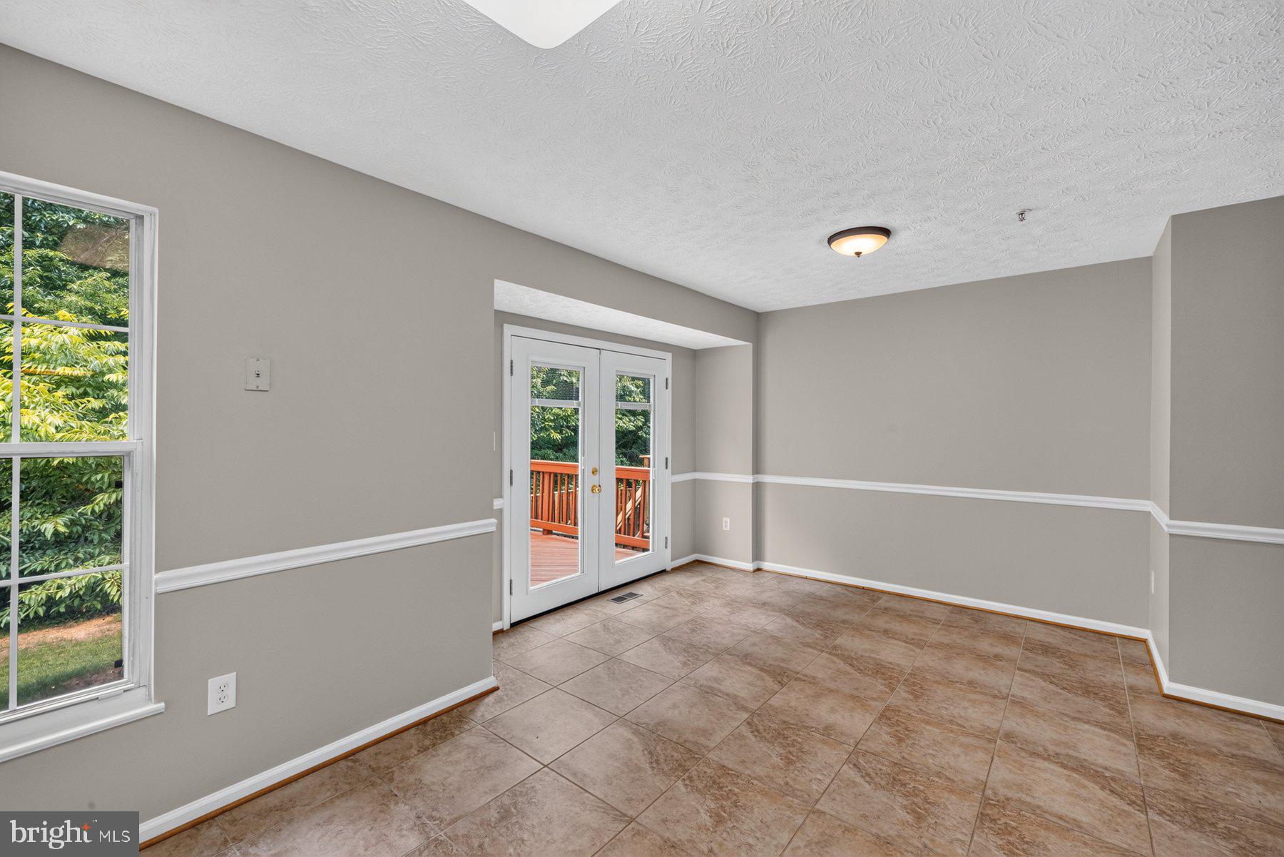 PINEY ORCHARD - Residential