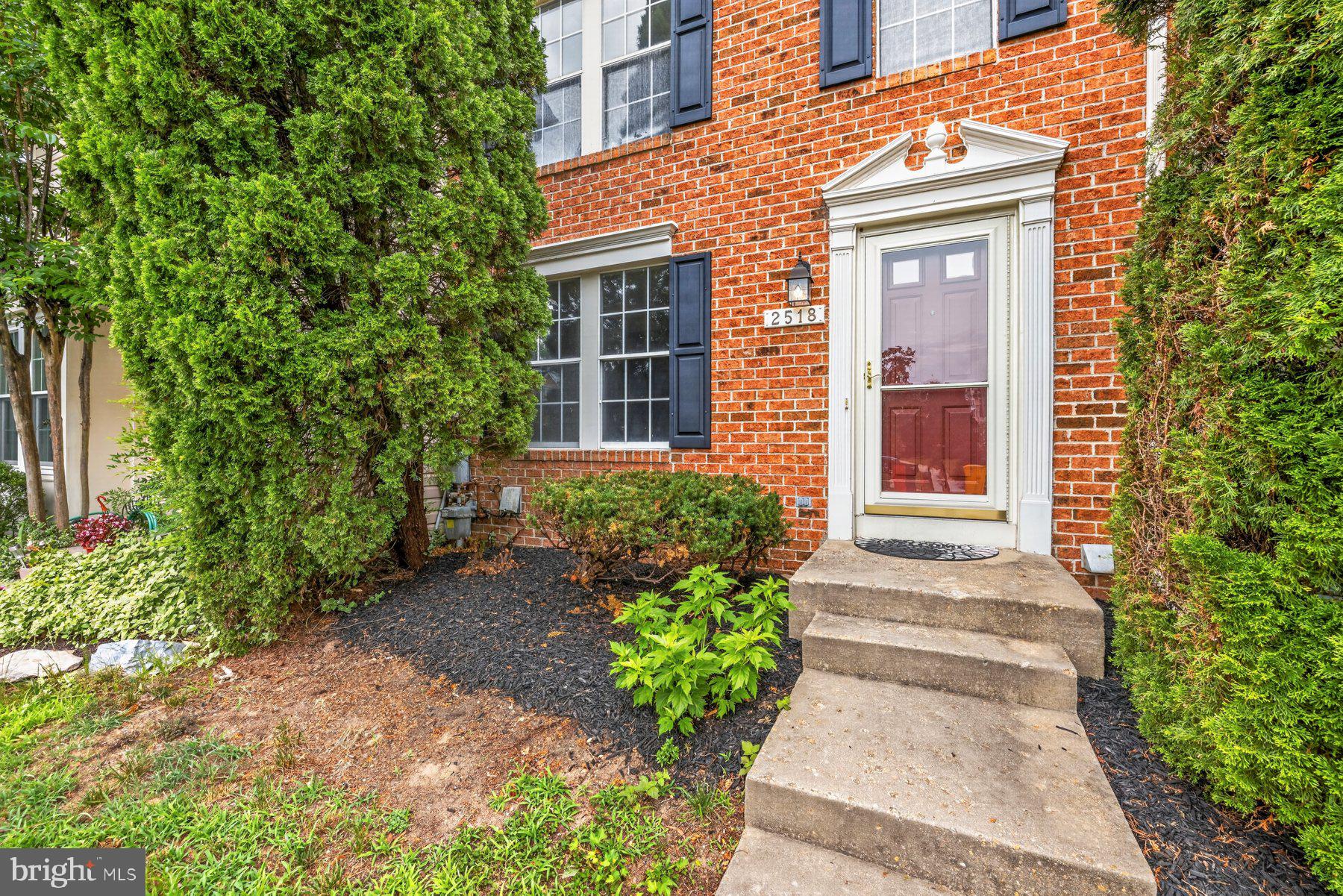 PINEY ORCHARD - Residential
