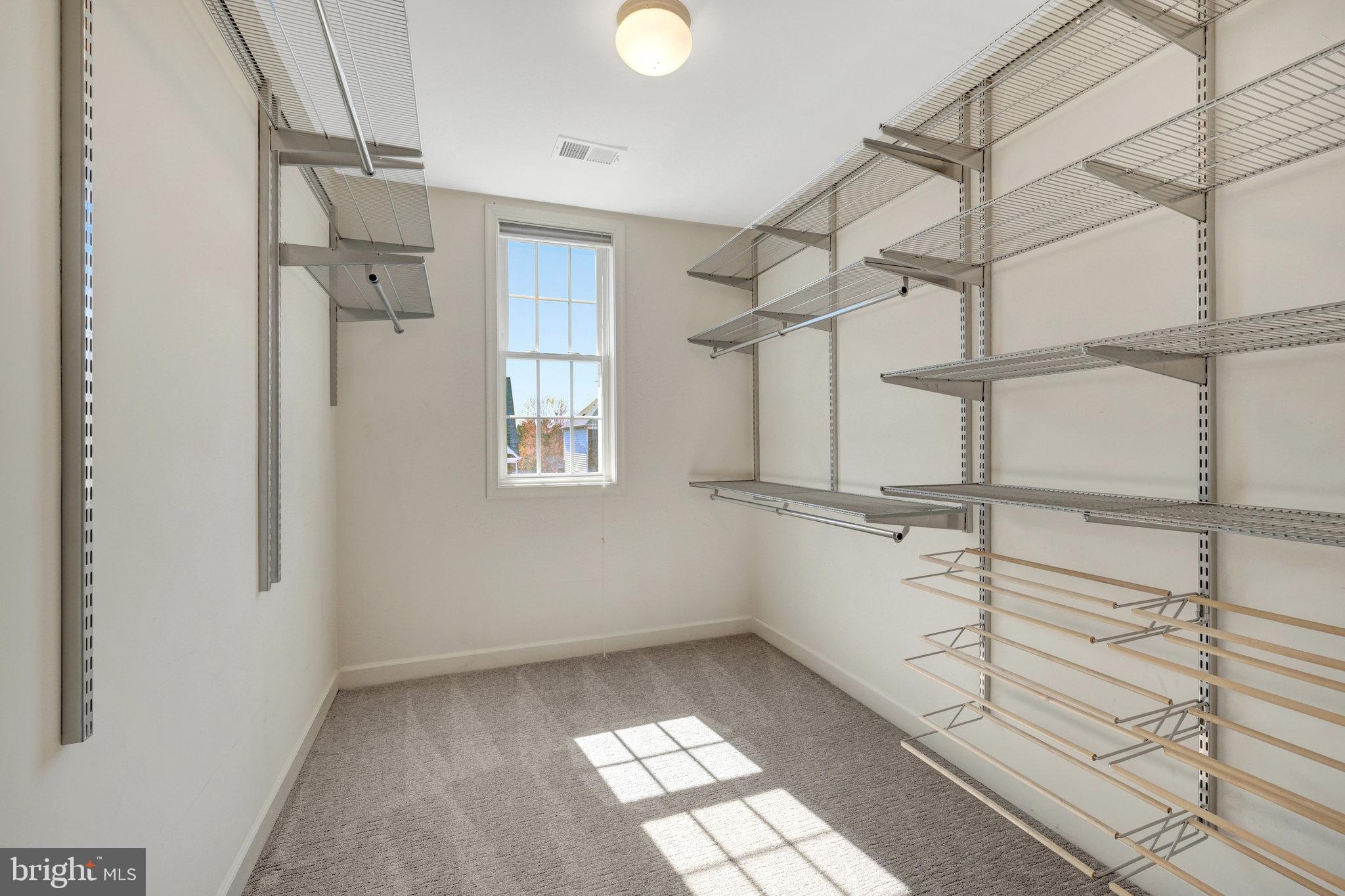 BRAMBLETON - Residential