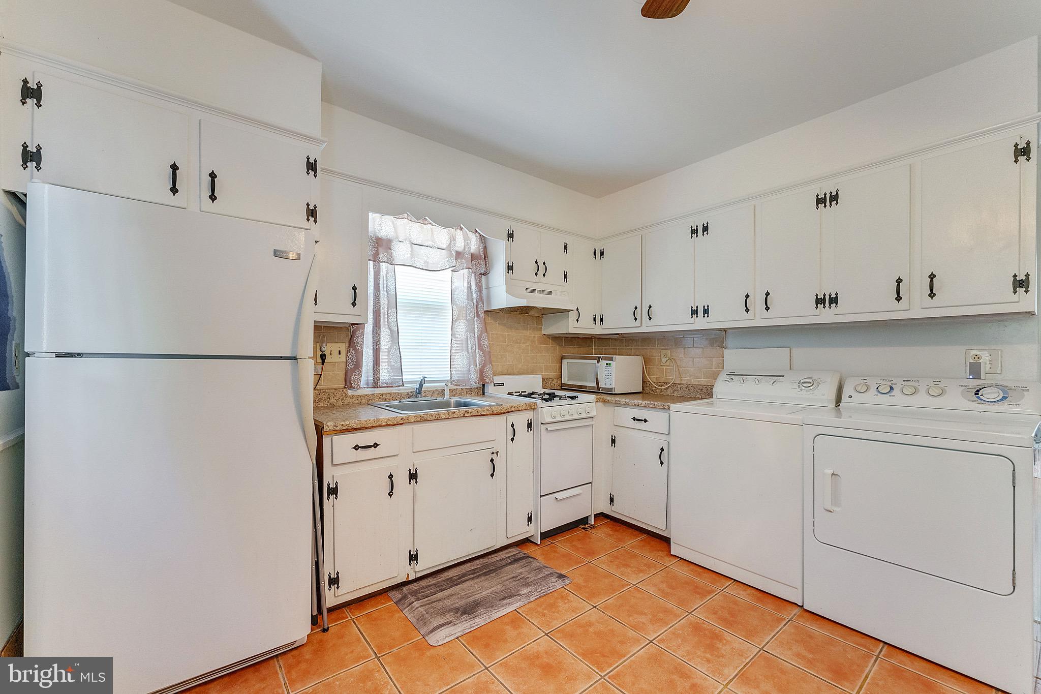 CEDAR VALLEY - Residential