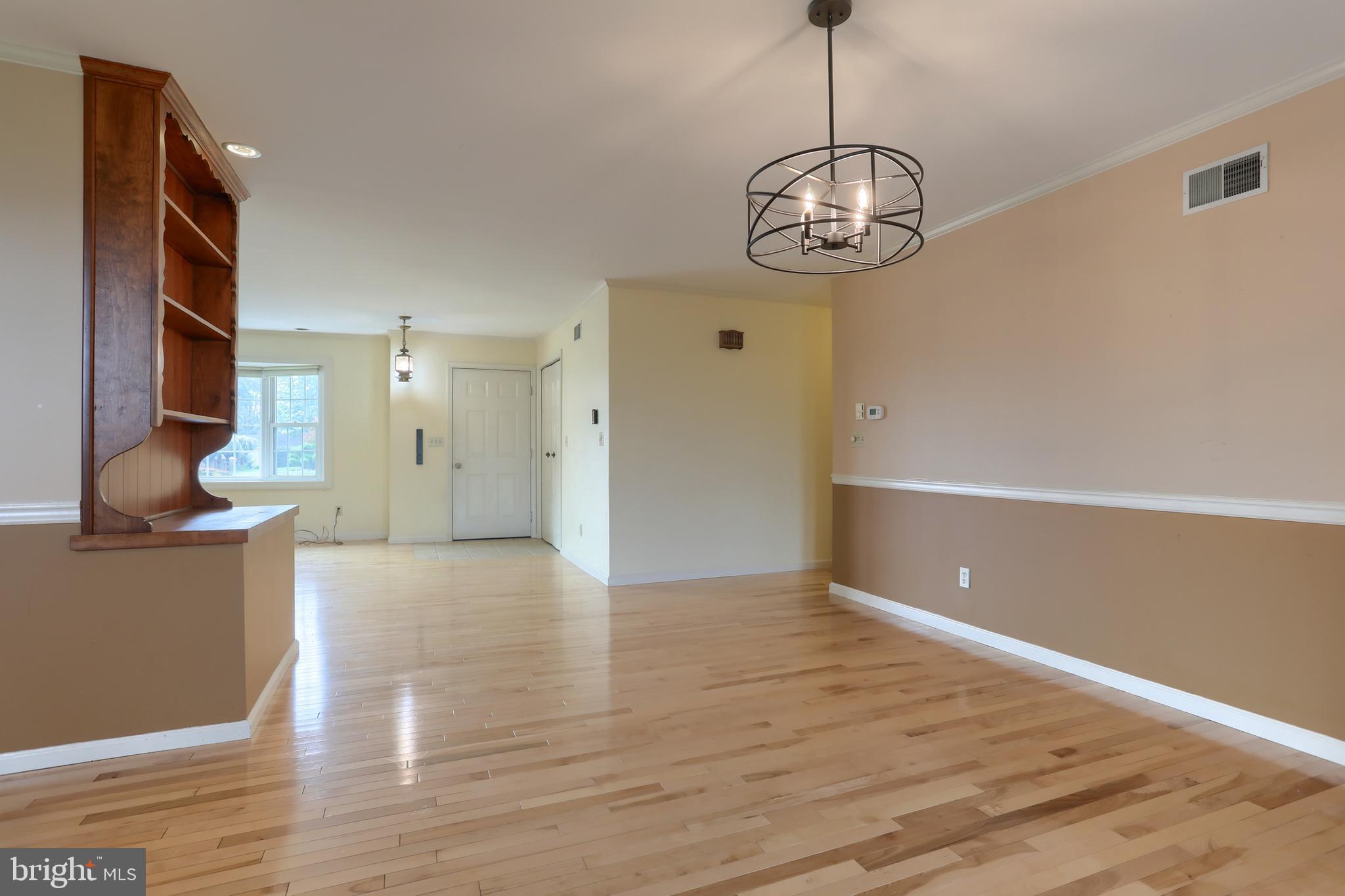 LYNNCREST - Residential