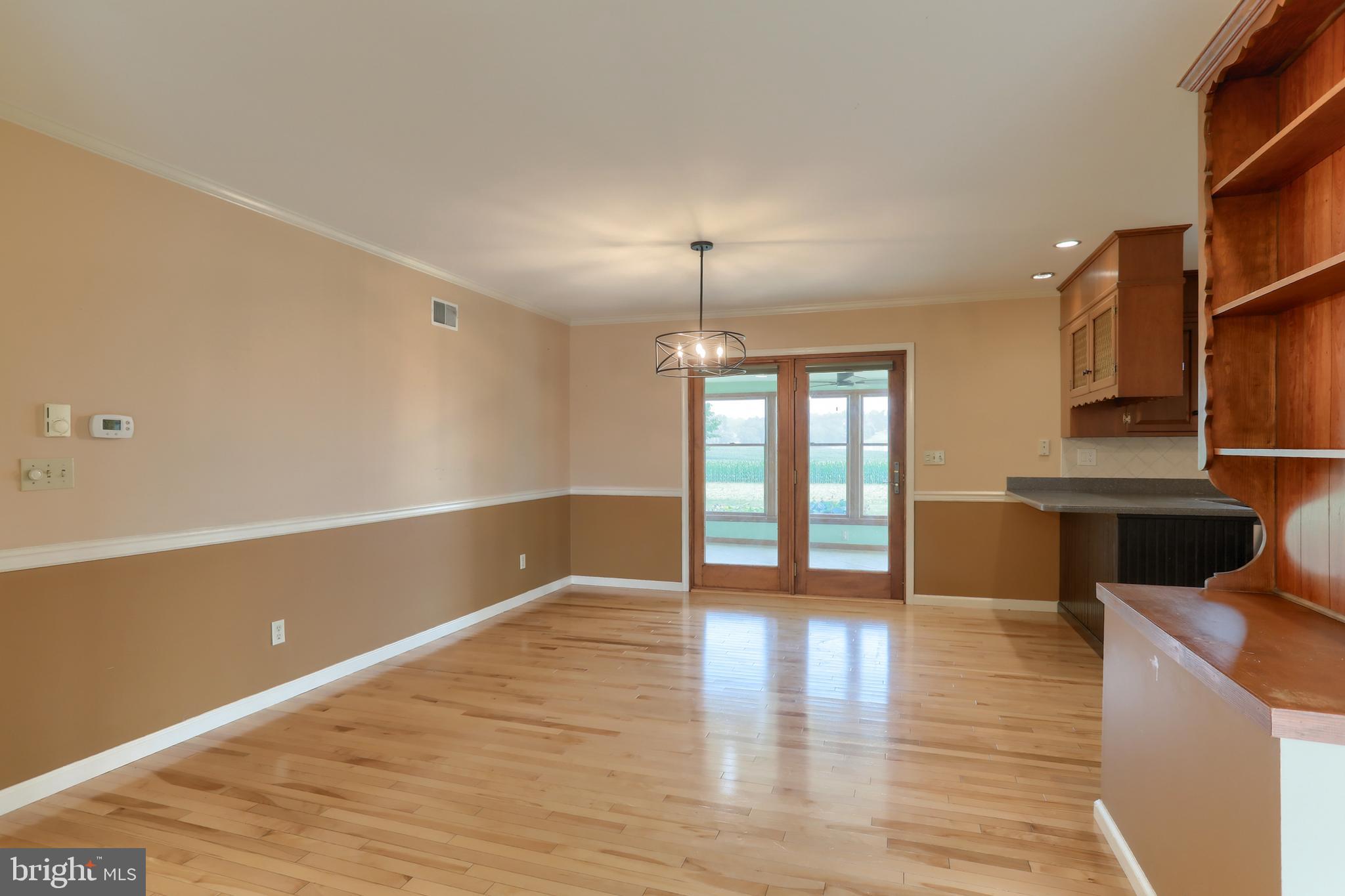 LYNNCREST - Residential
