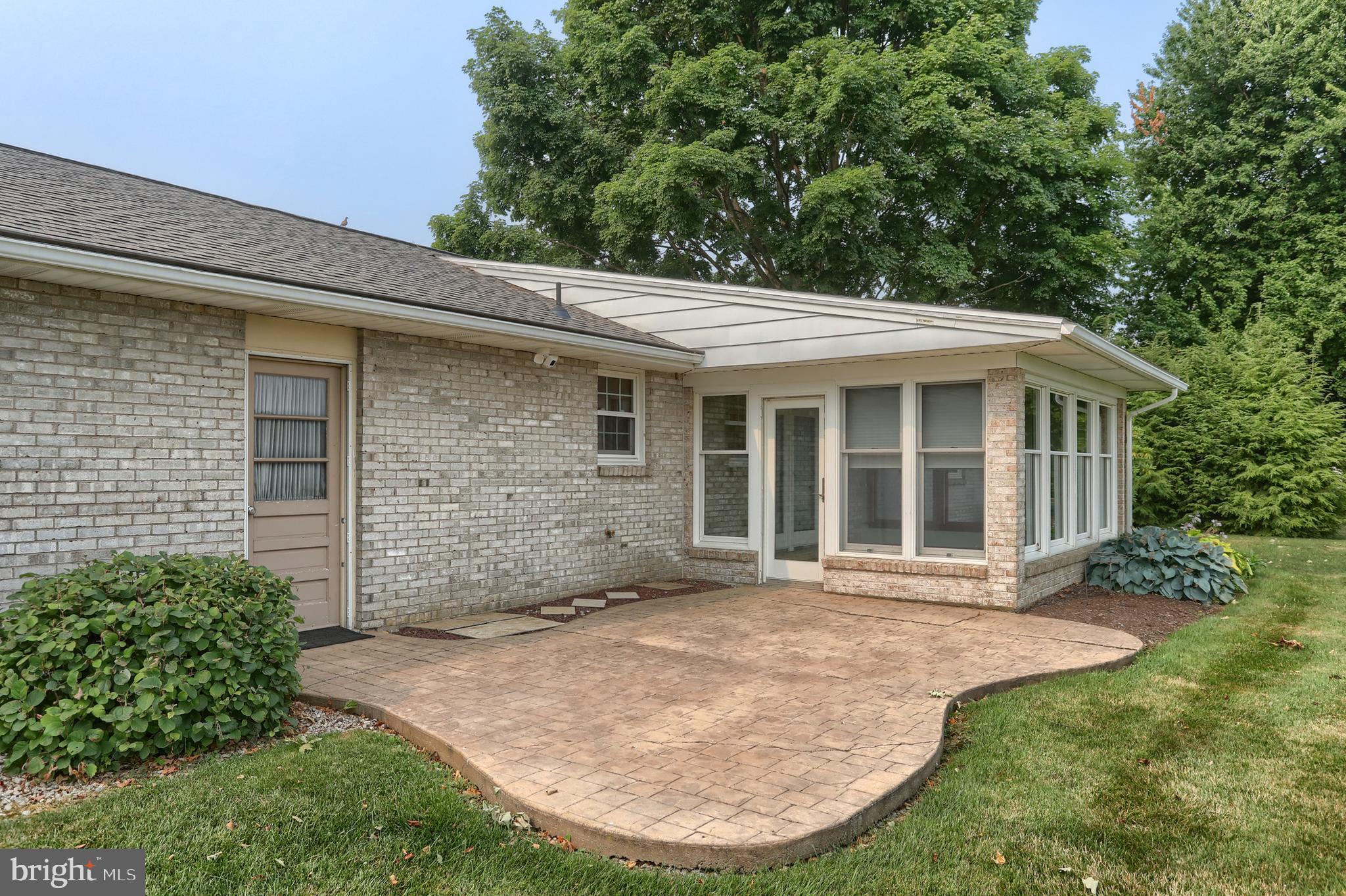 LYNNCREST - Residential