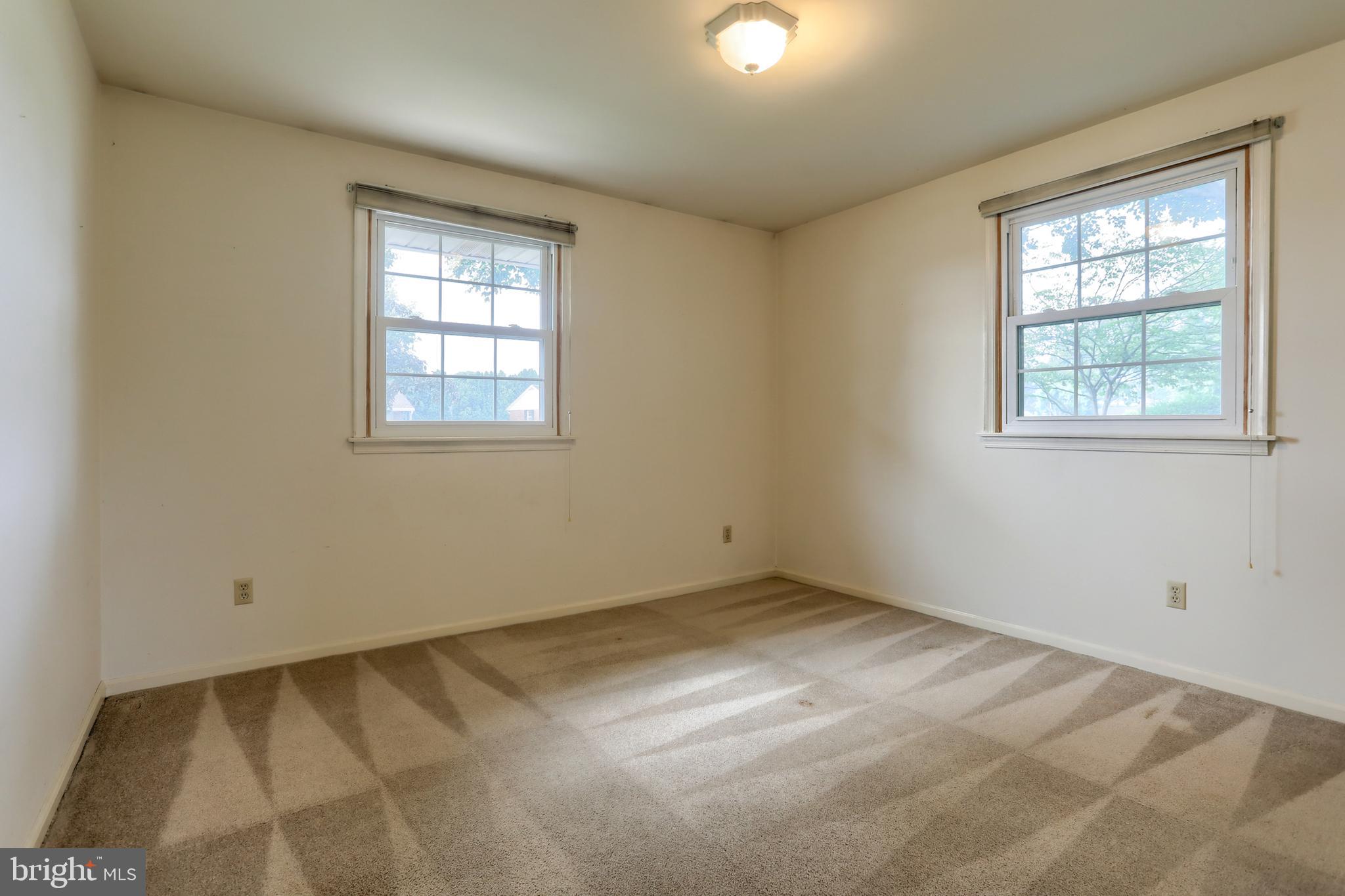 LYNNCREST - Residential