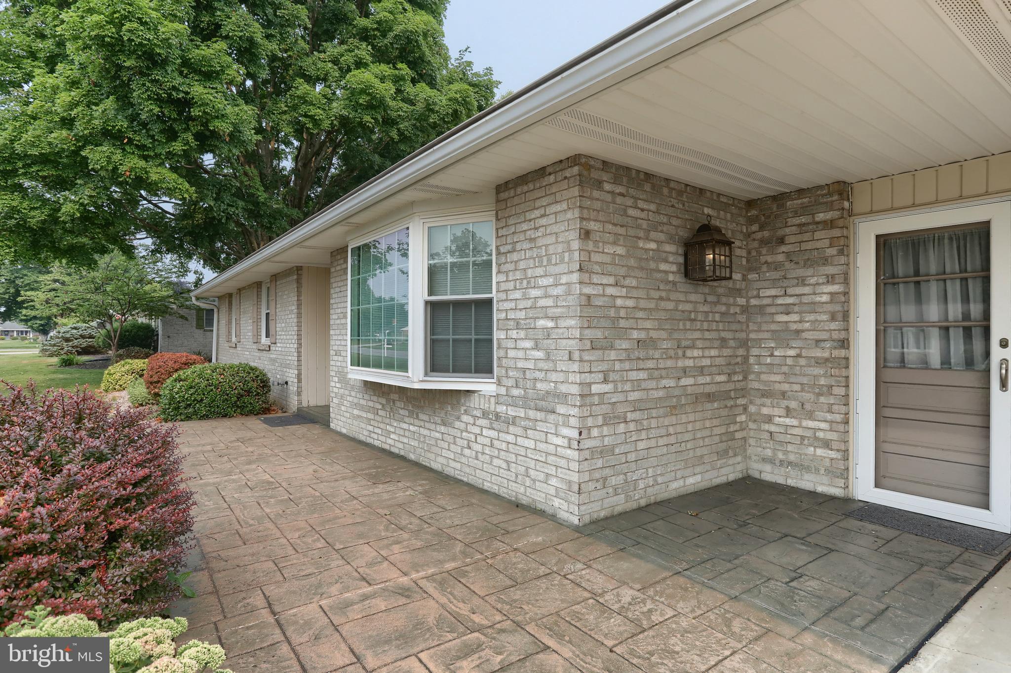 LYNNCREST - Residential