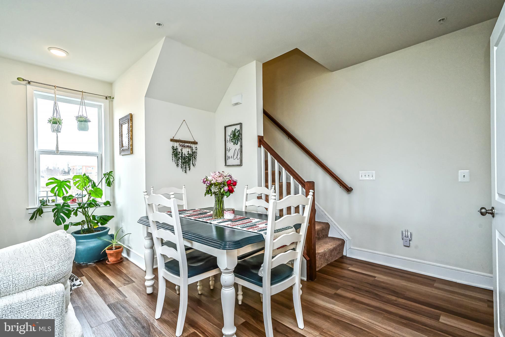 STONE MILL - Residential Lease