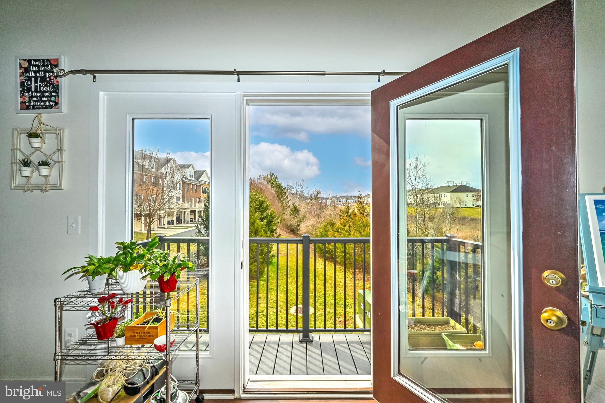 STONE MILL - Residential Lease
