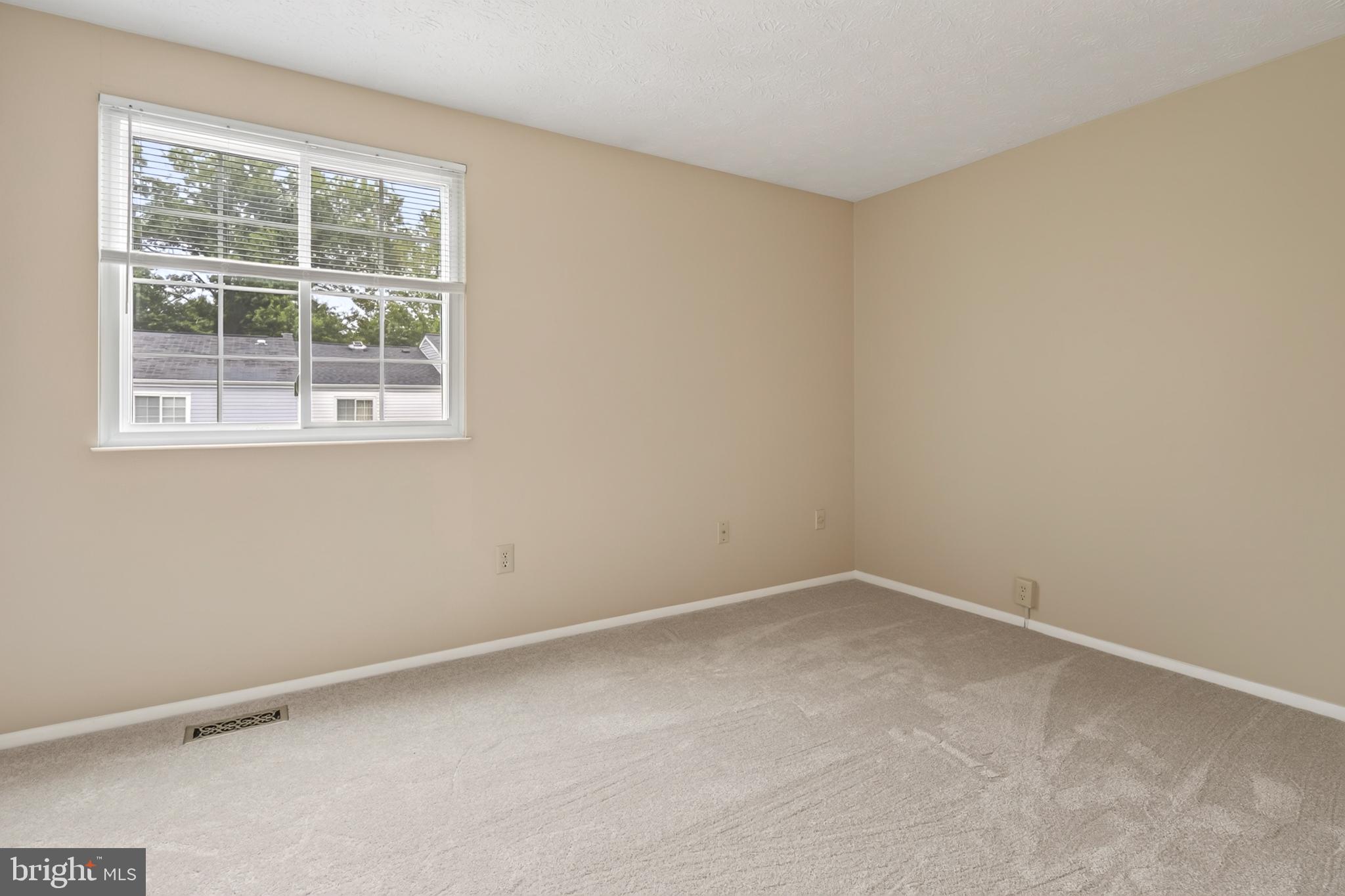 NEWINGTON COMMONS - Residential