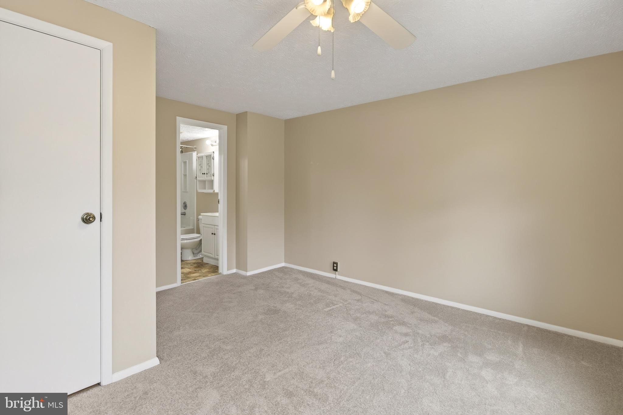 NEWINGTON COMMONS - Residential