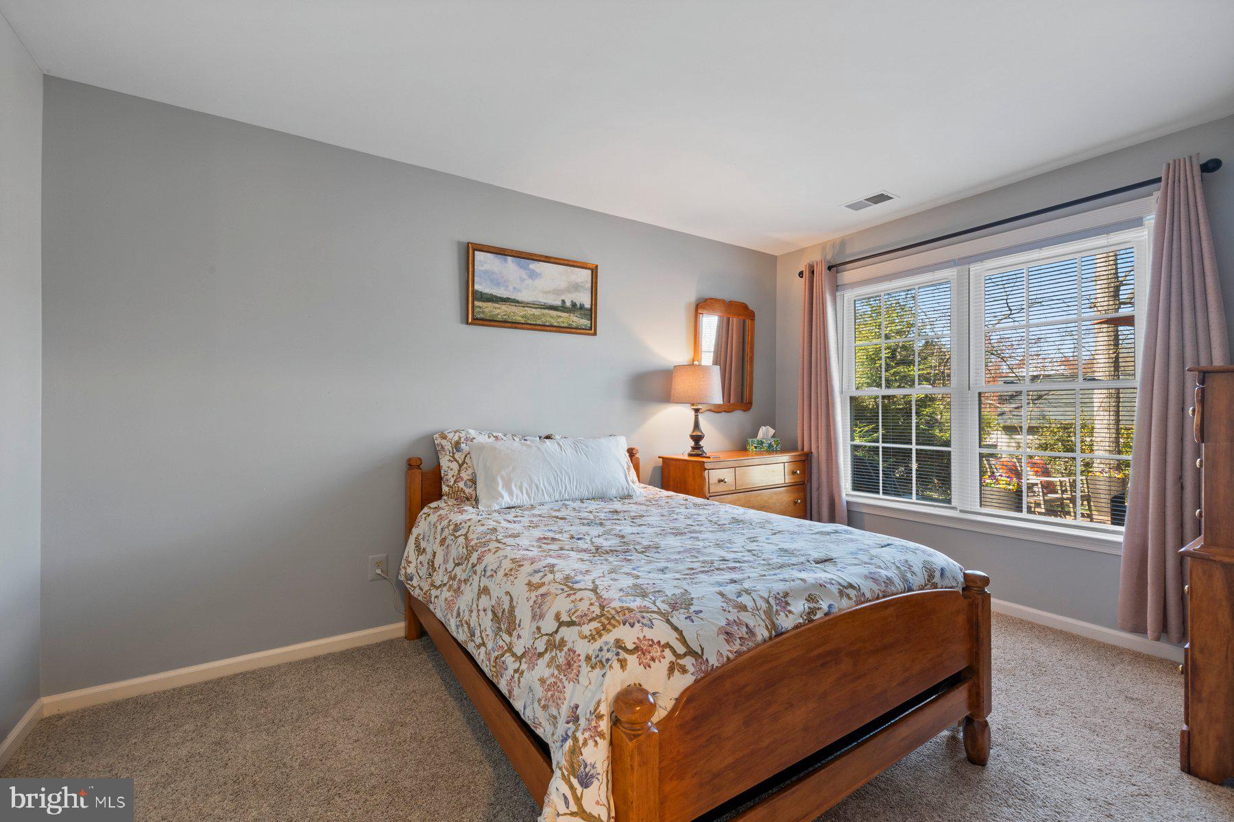 POTOMAC LAKES - Residential