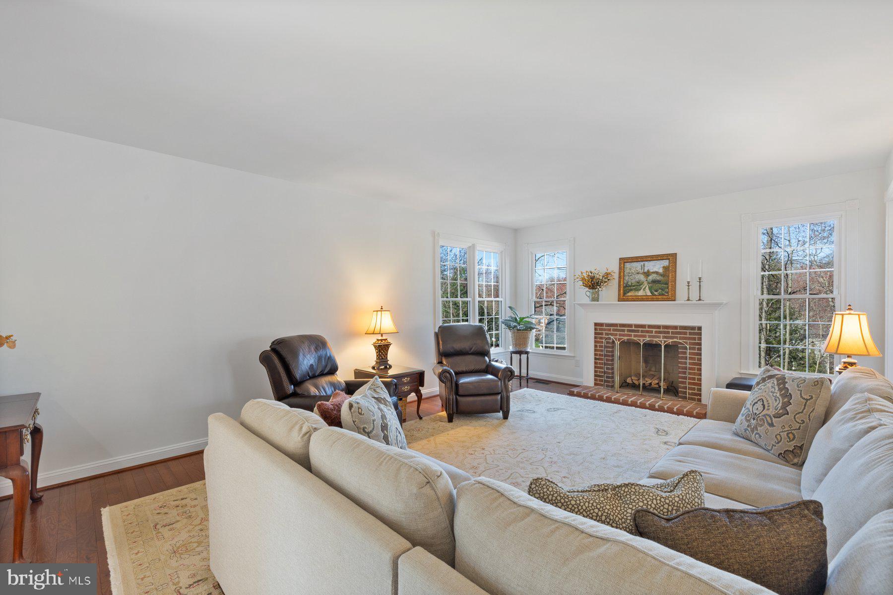 POTOMAC LAKES - Residential