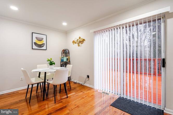 WOODSTREAM EAST - Residential Lease
