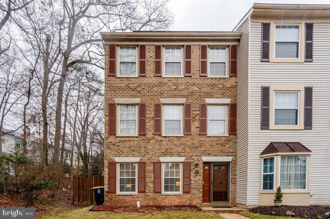 This beautifully updated three-level brick end-unit features 3 bedrooms and 2.5 baths, offering comfortable and stylish living. Enjoy a fully renovated kitchen and updated flooring throughout. Designed for easy, turnkey living. Come experience this exceptional home today.