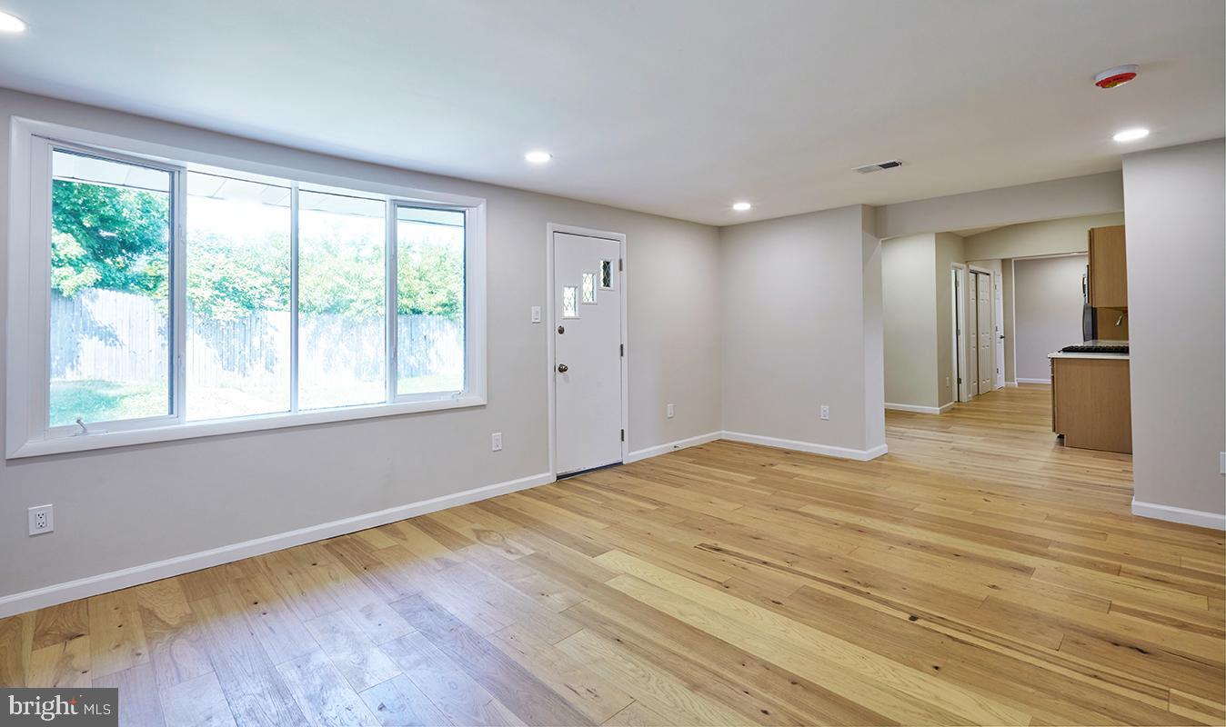 PENNSBURY HGTS - Residential
