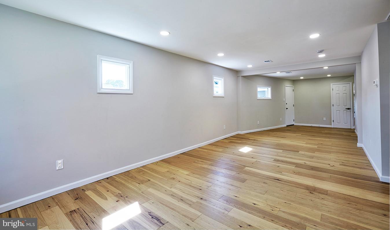PENNSBURY HGTS - Residential