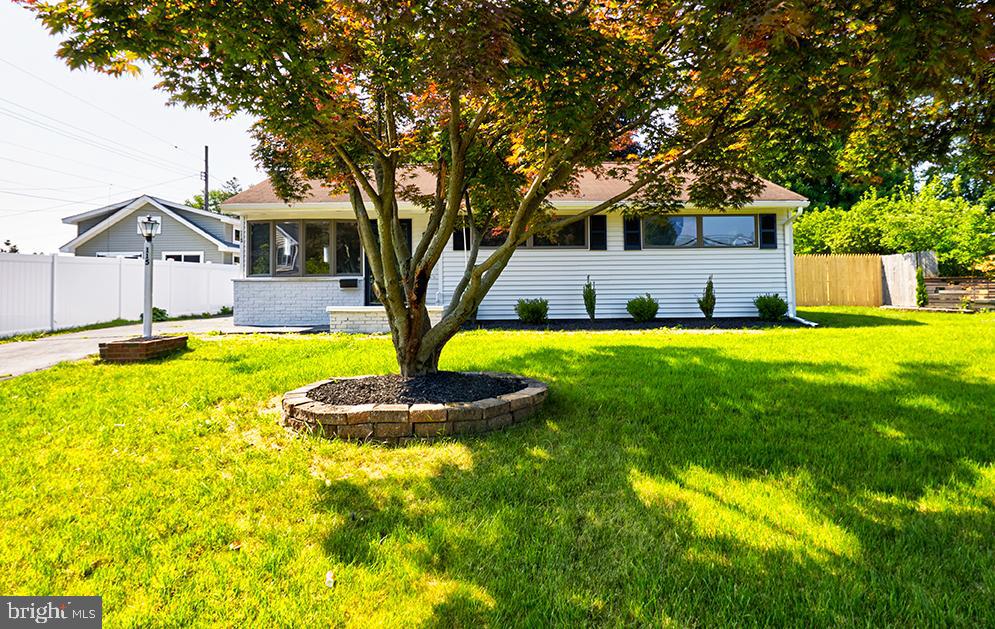 PENNSBURY HGTS - Residential