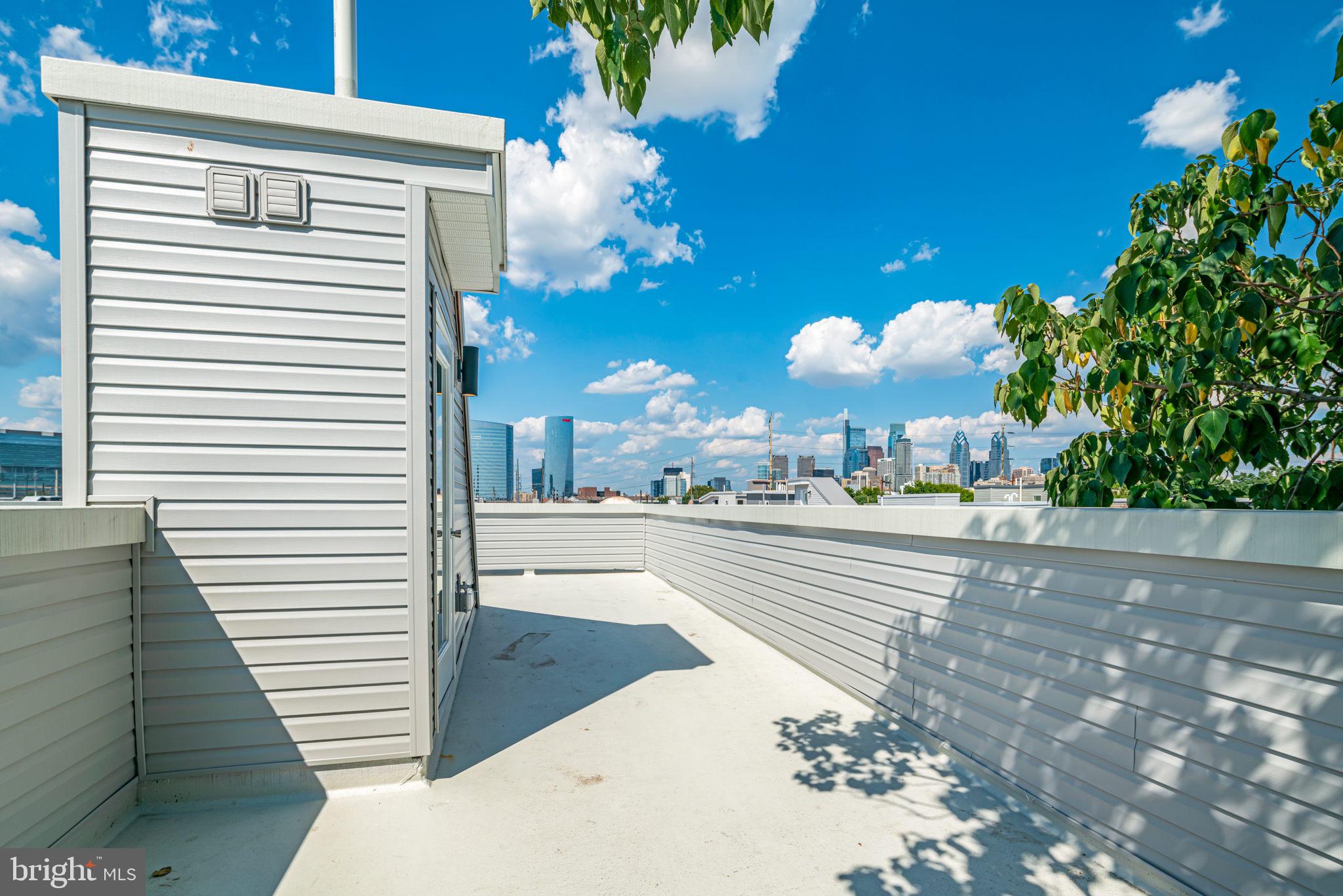 GRAYS FERRY - Commercial Sale