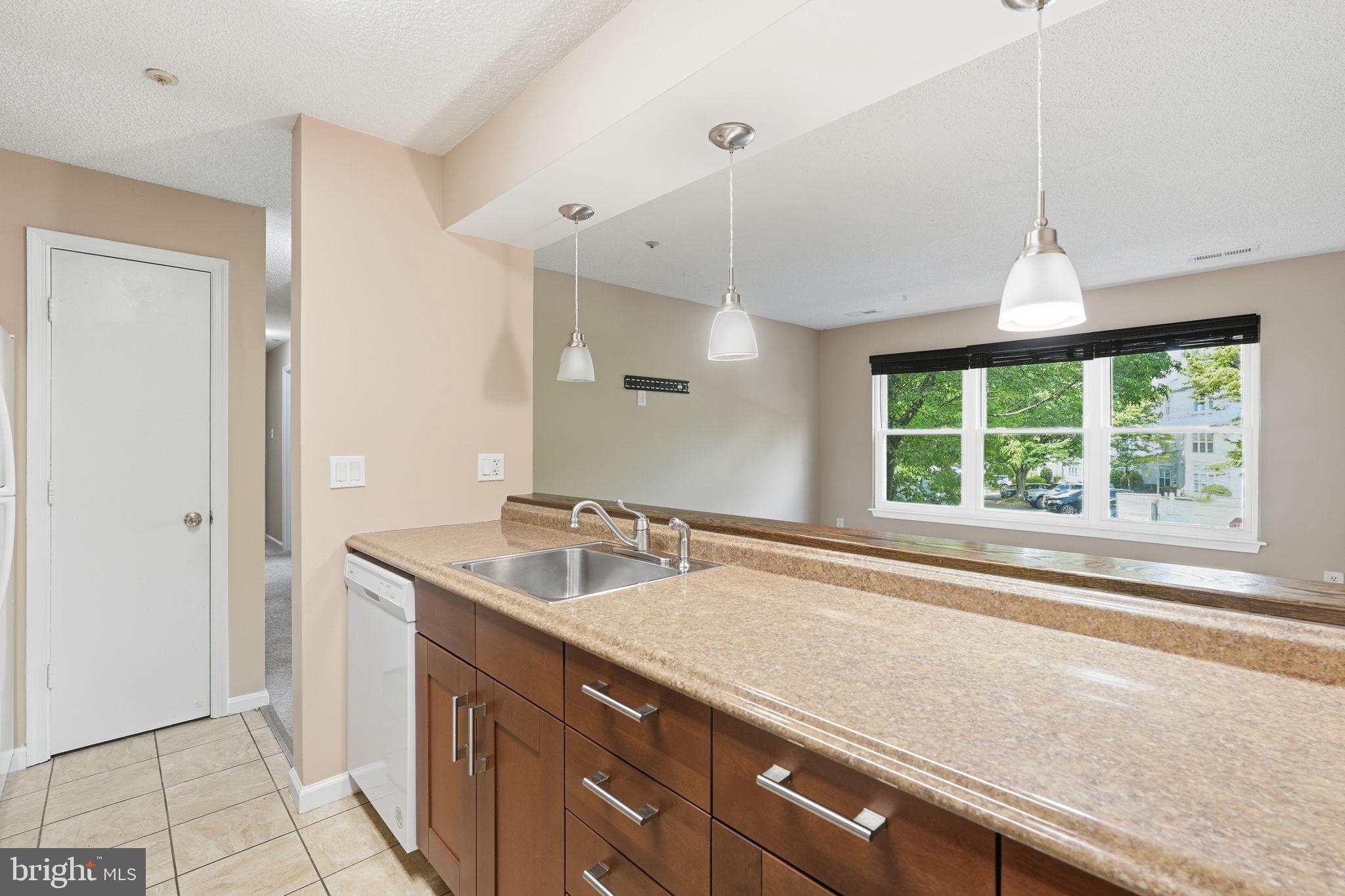 WINTERGATE AT LONGMEAD CROSSING - Residential
